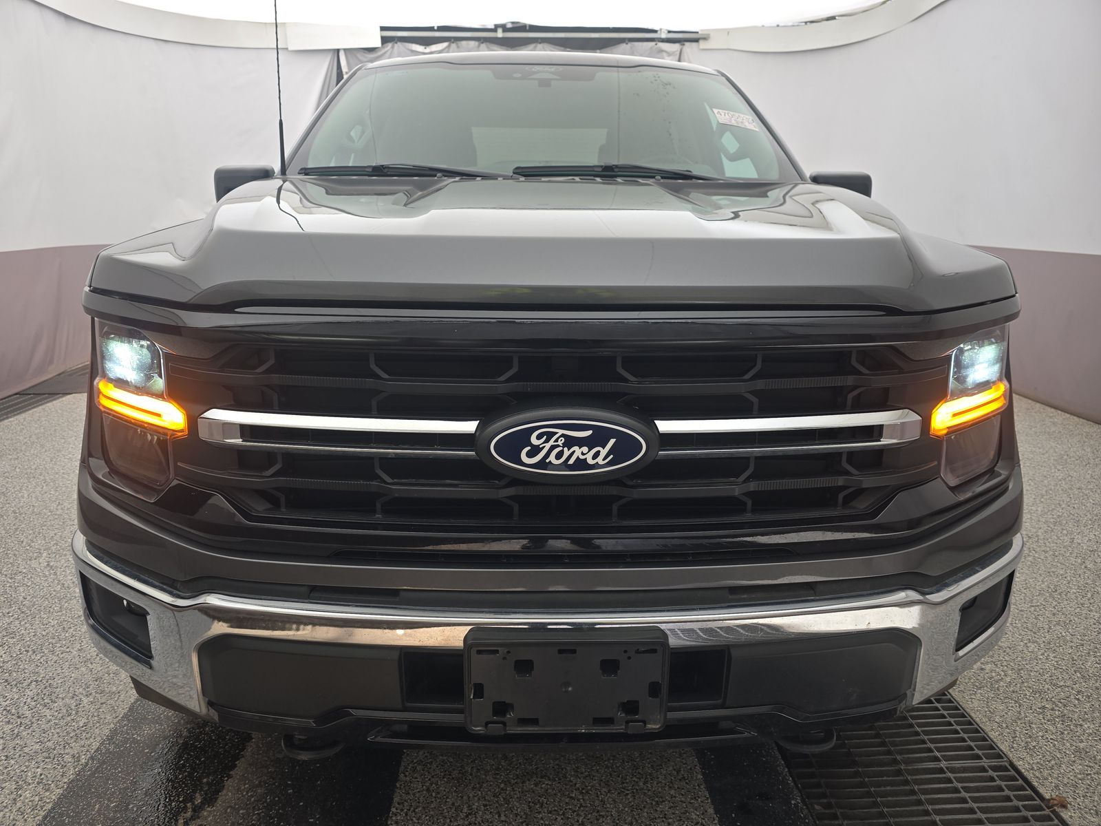 2025 Ford F-150 XLT AWD