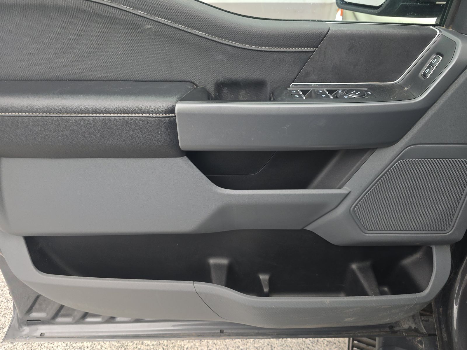 2025 Ford F-150 XLT AWD