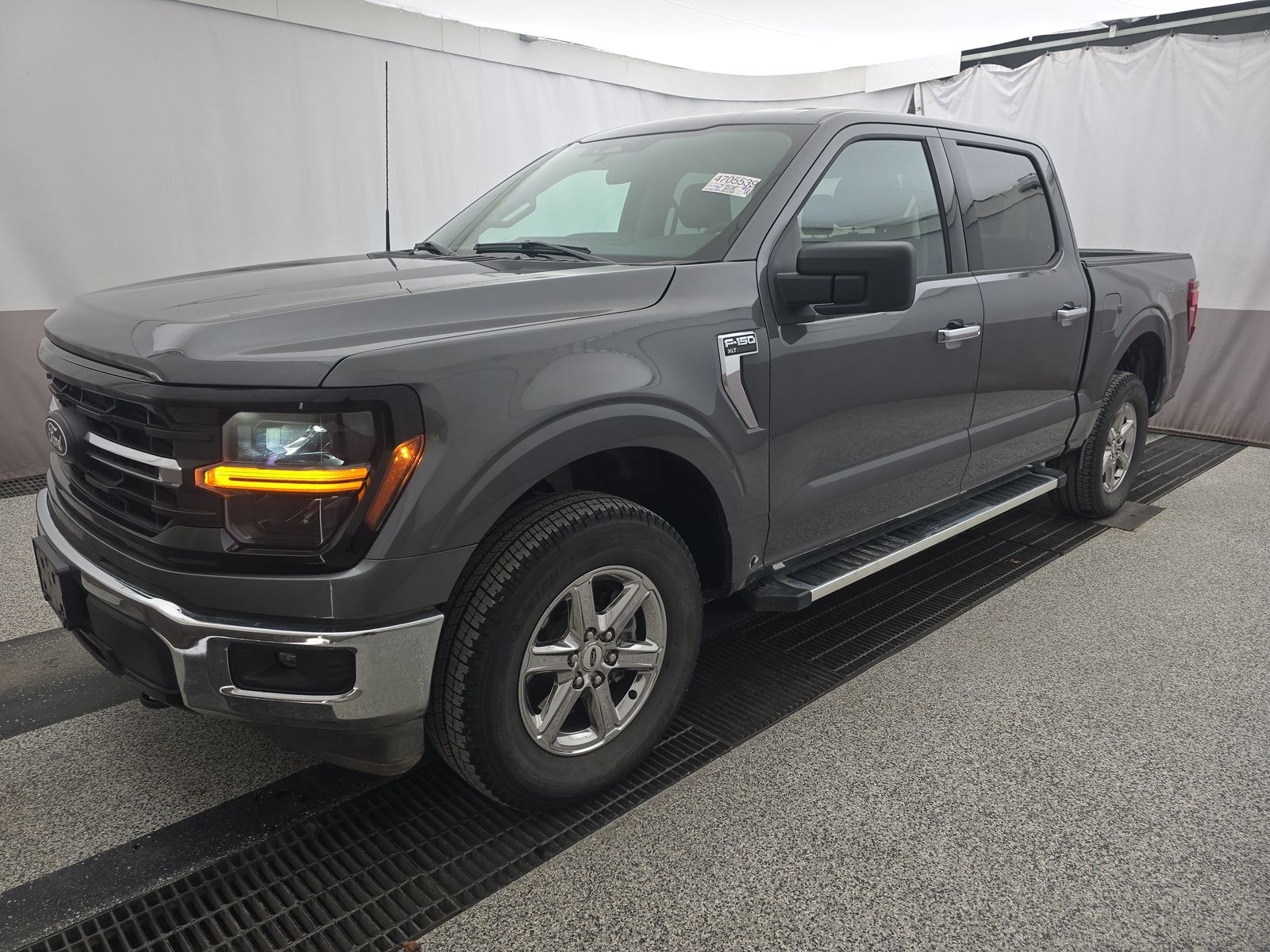 2025 Ford F-150 XLT AWD
