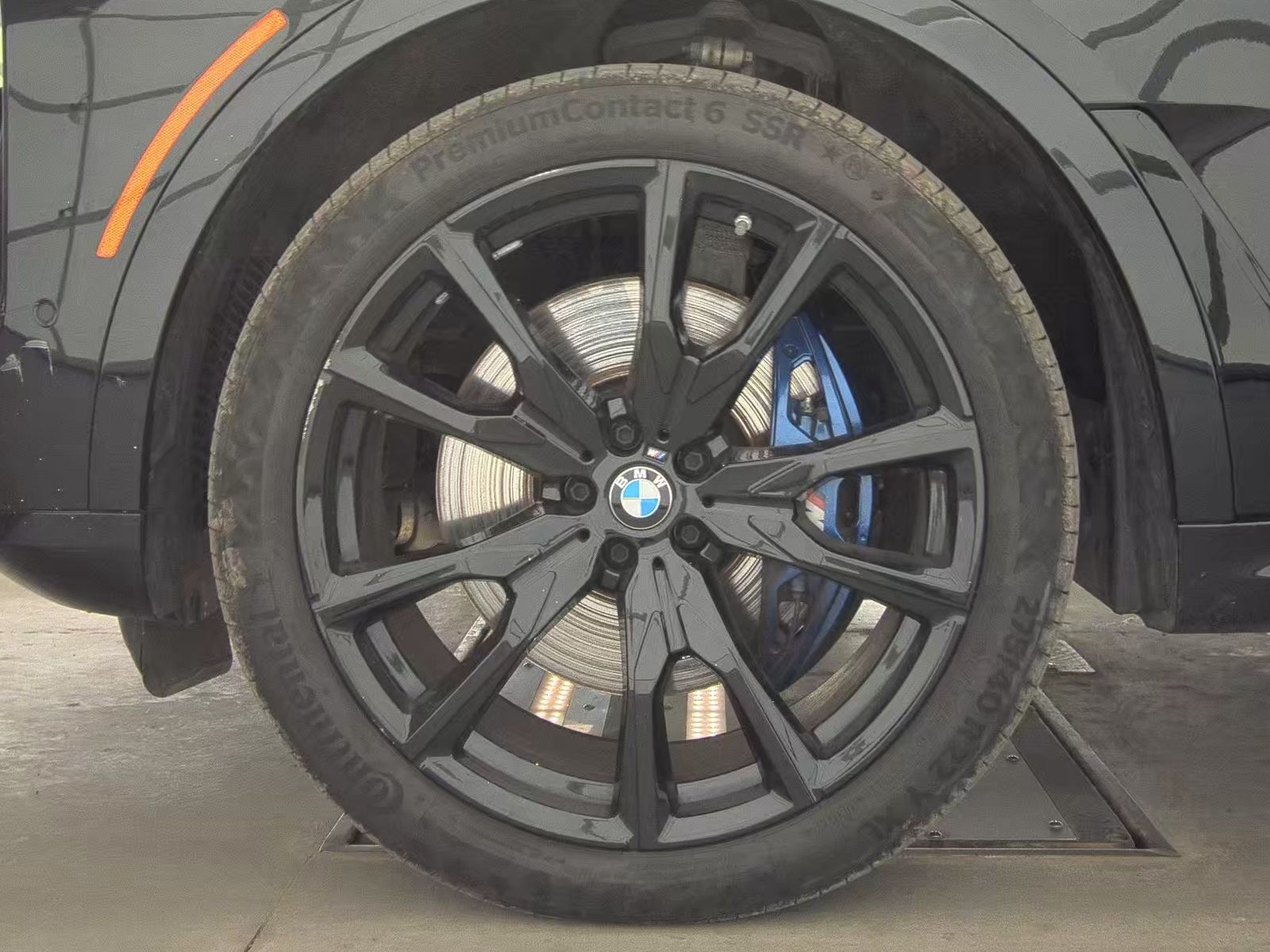 2024 BMW X7 M60i AWD