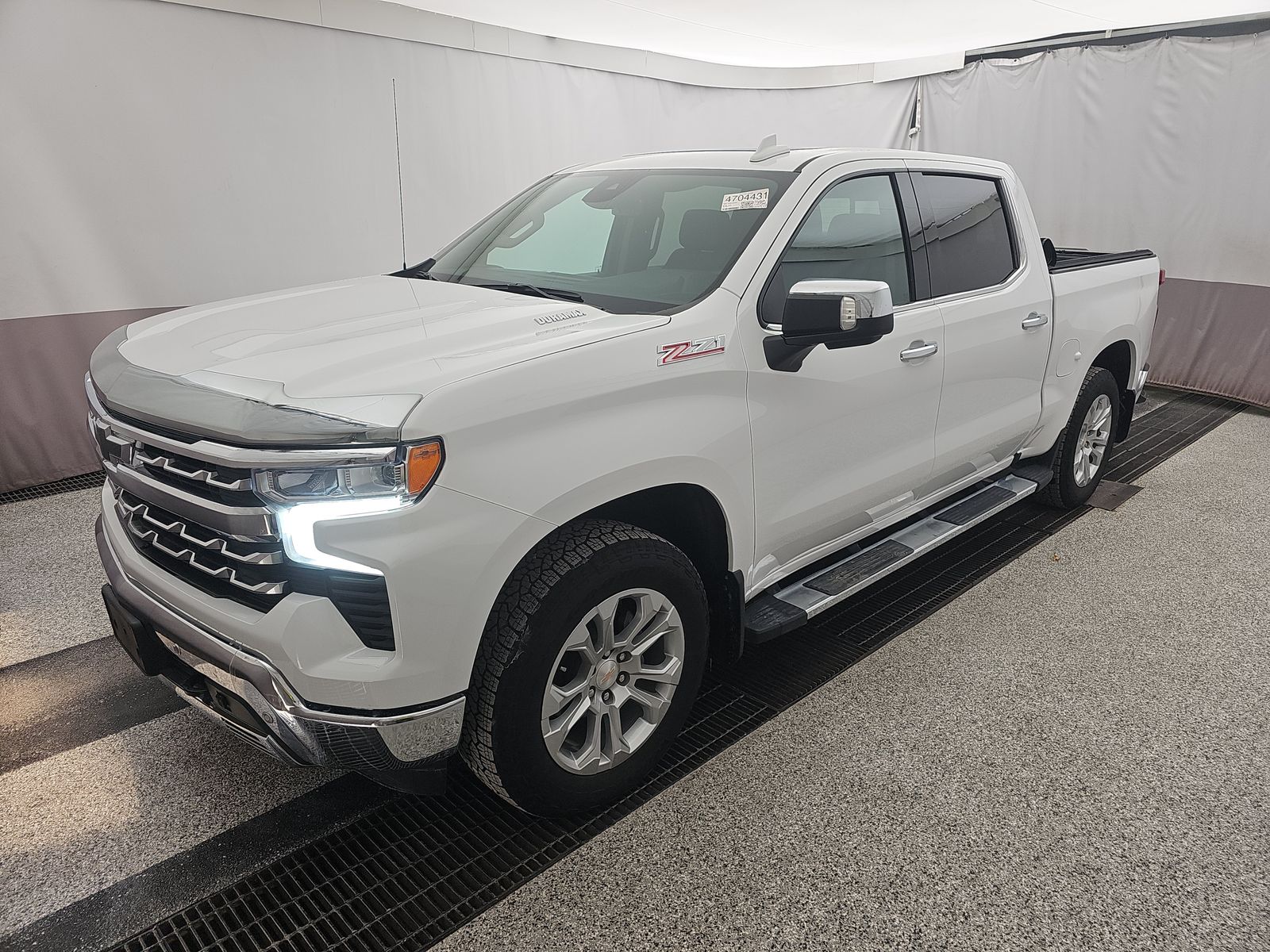 2025 Chevrolet Silverado 1500 LTZ AWD