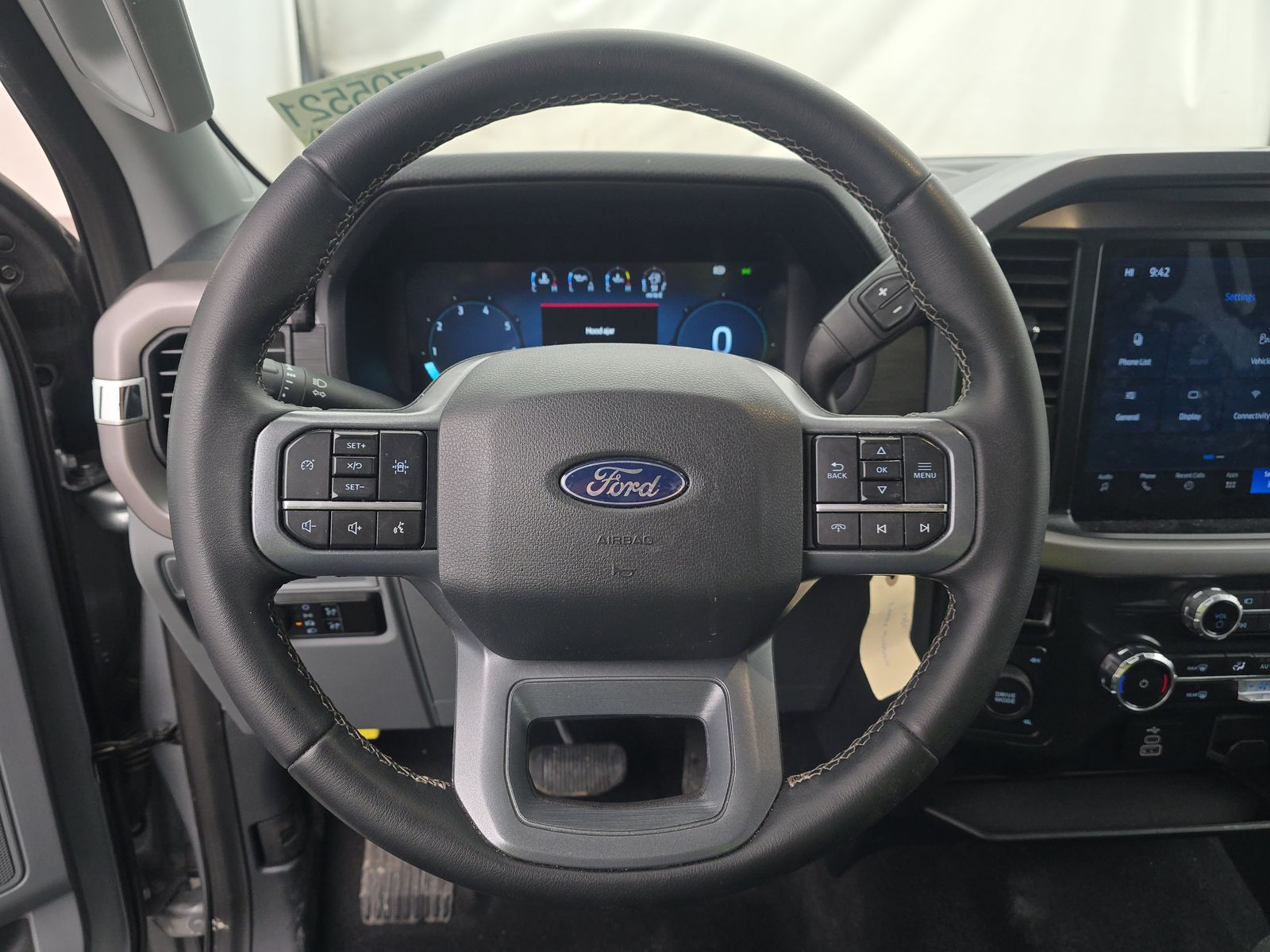 2025 Ford F-150 XLT AWD