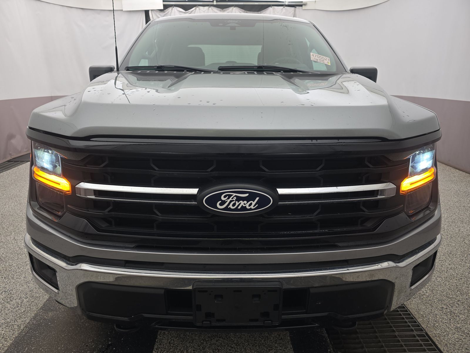 2025 Ford F-150 XLT AWD