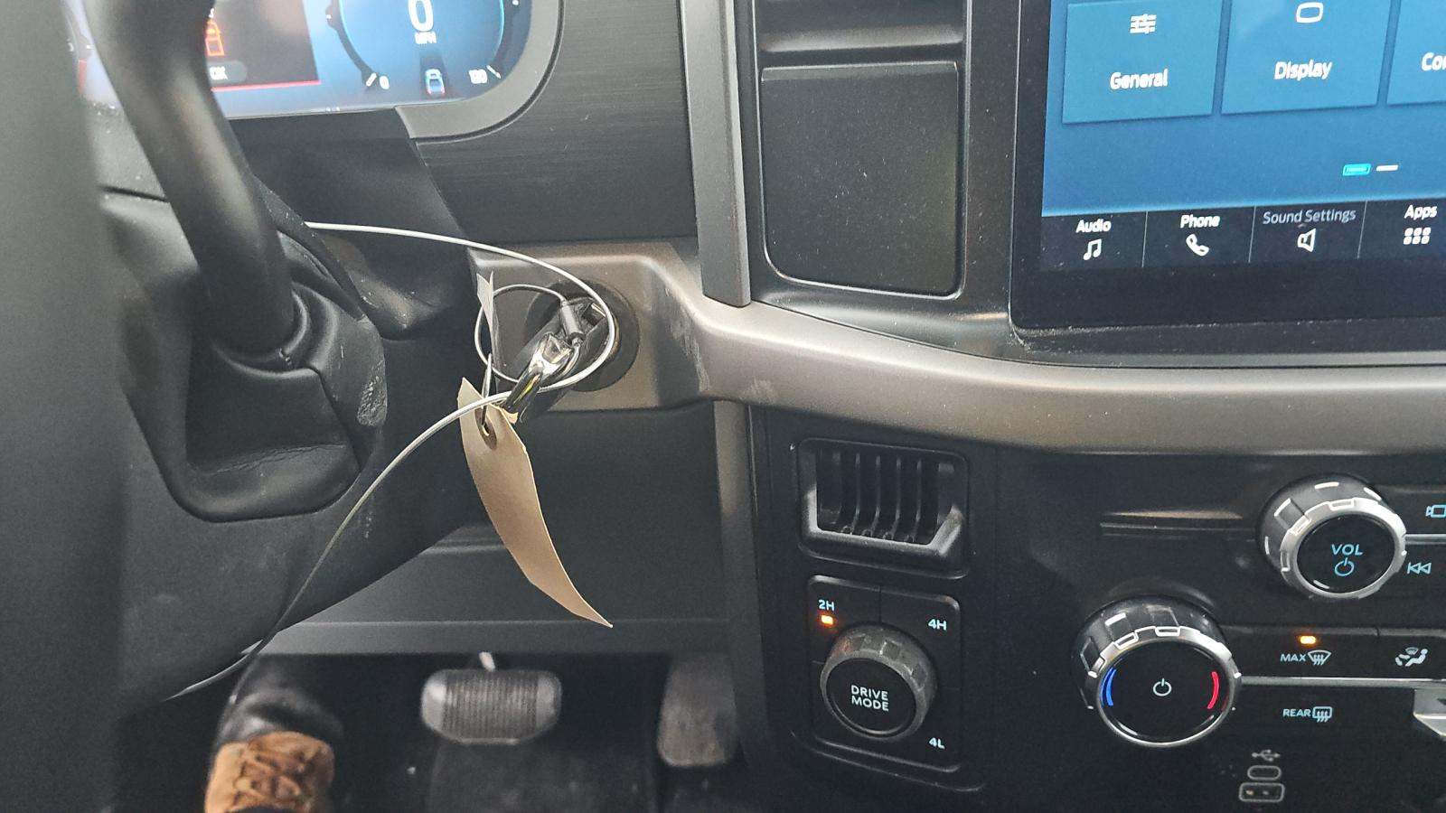 2025 Ford F-150 XLT AWD