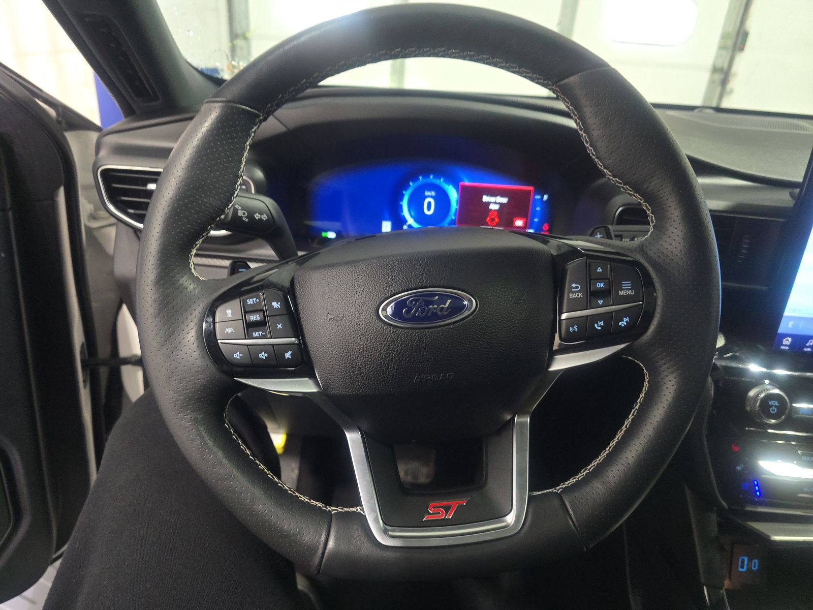 2024 Ford Explorer ST AWD