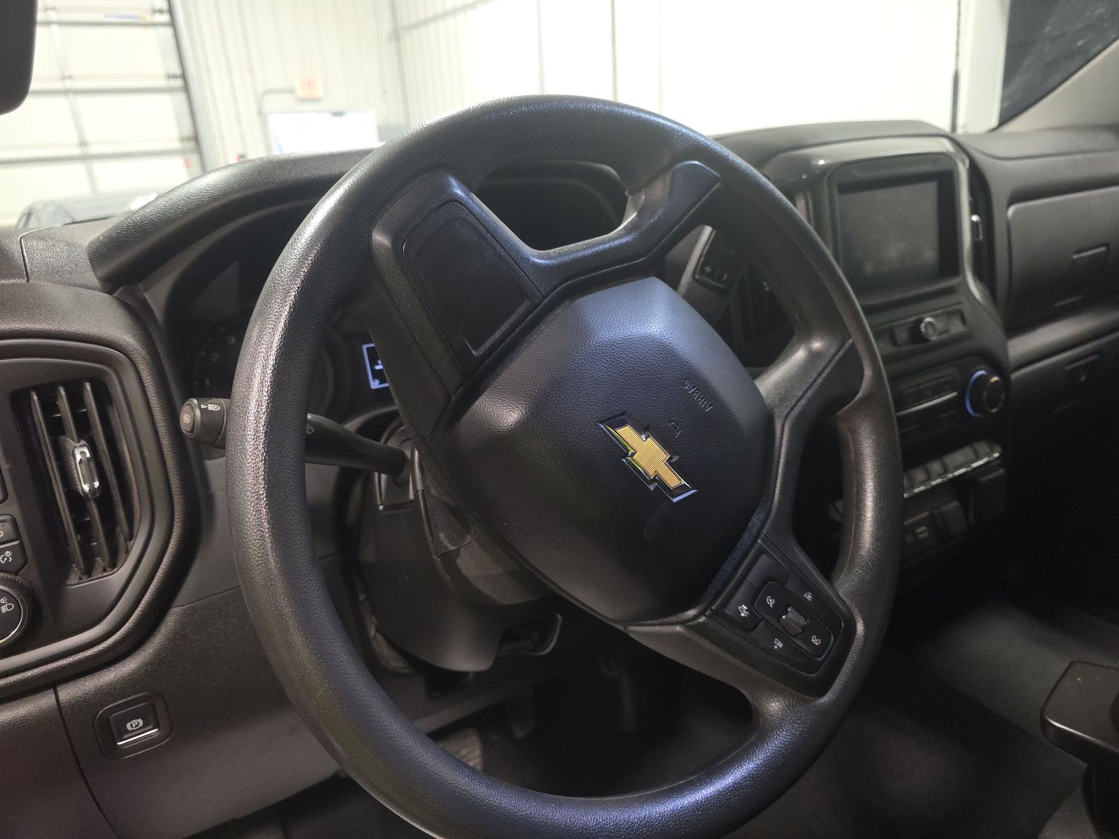 2025 Chevrolet Silverado 2500HD Custom AWD