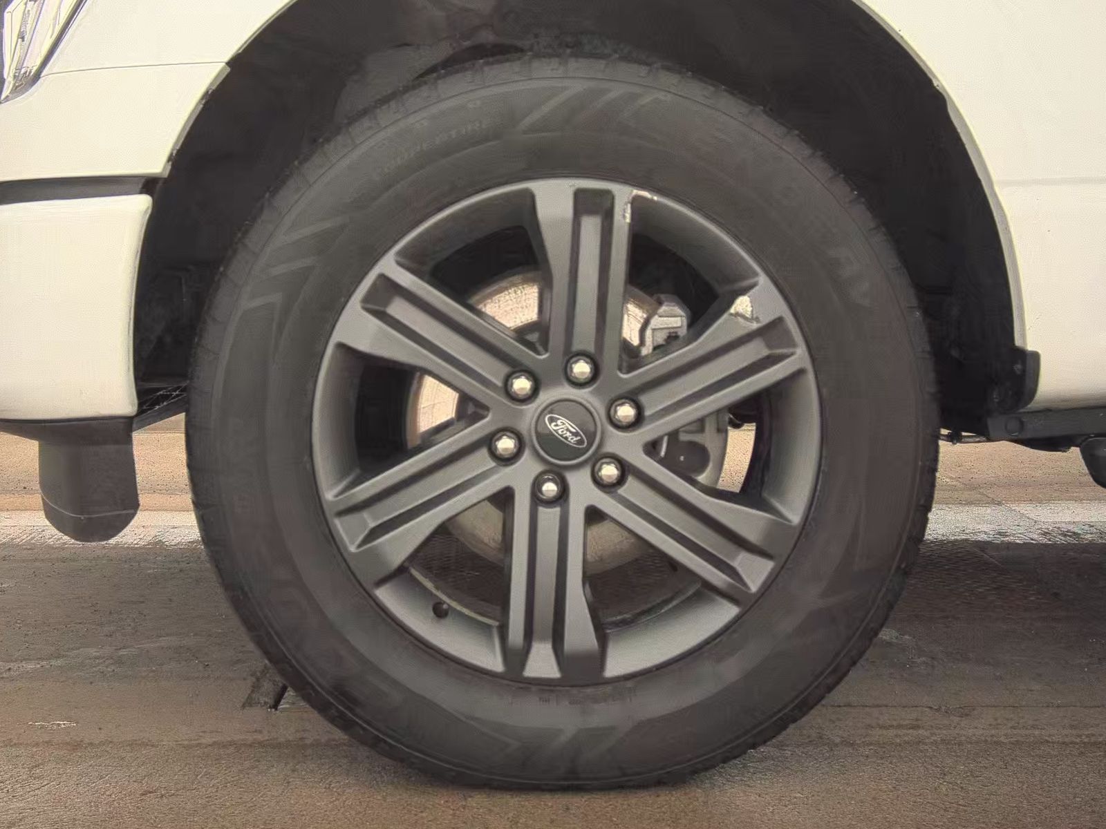 2023 Ford F-150 Hybrid XLT AWD