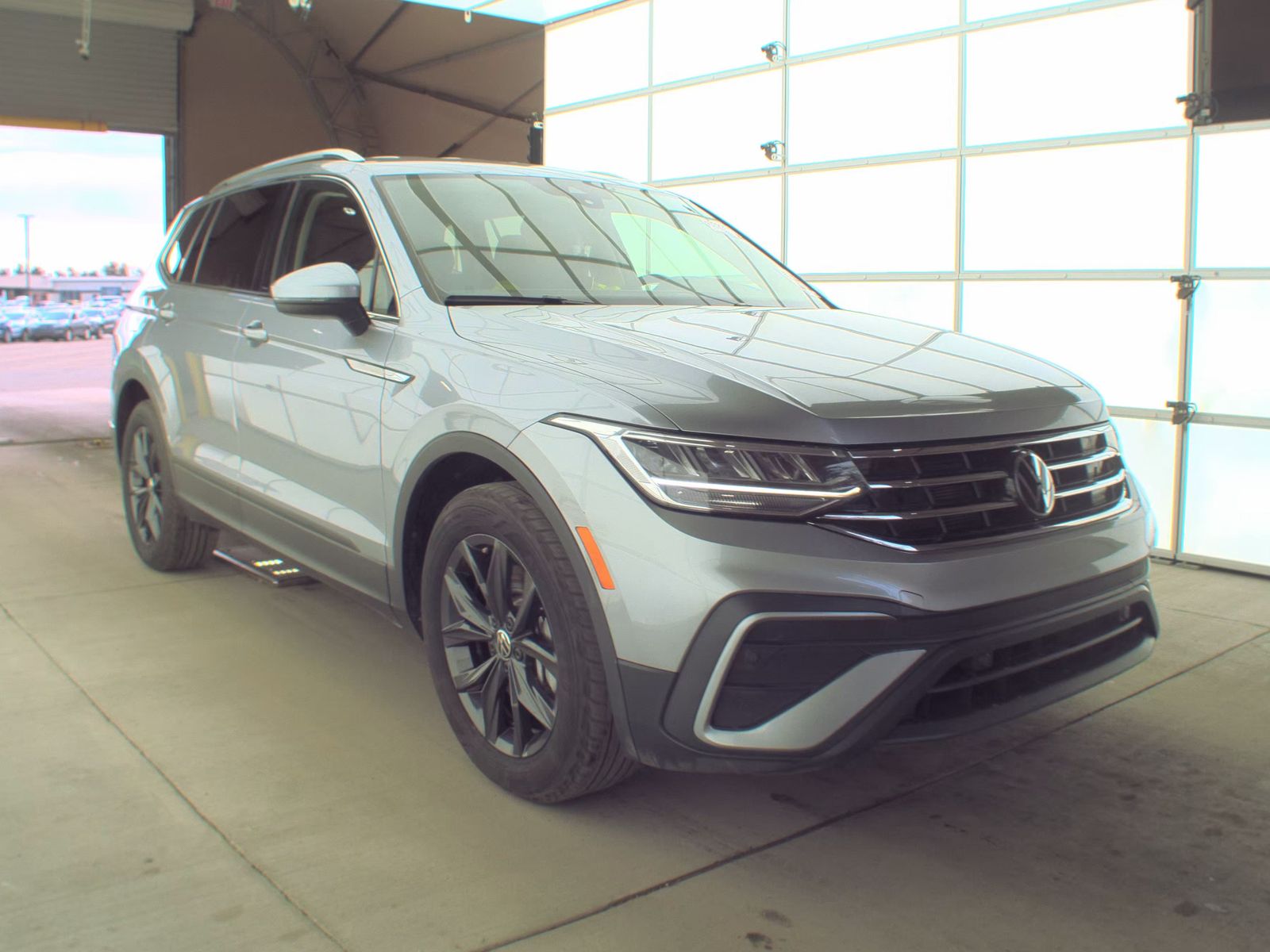 2024 Volkswagen Tiguan 2.0T Wolfsburg Edition FWD