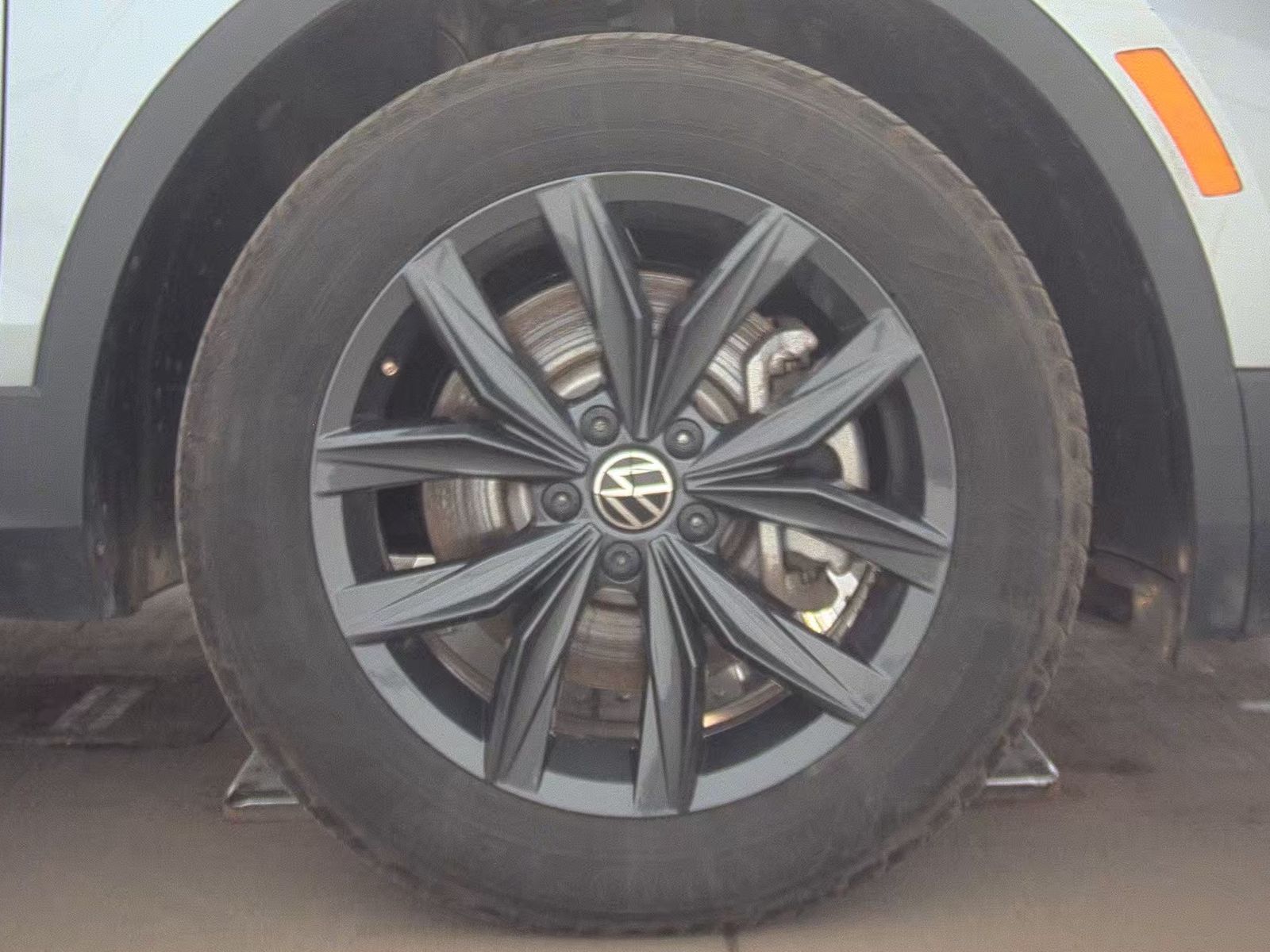 2024 Volkswagen Tiguan 2.0T Wolfsburg Edition FWD