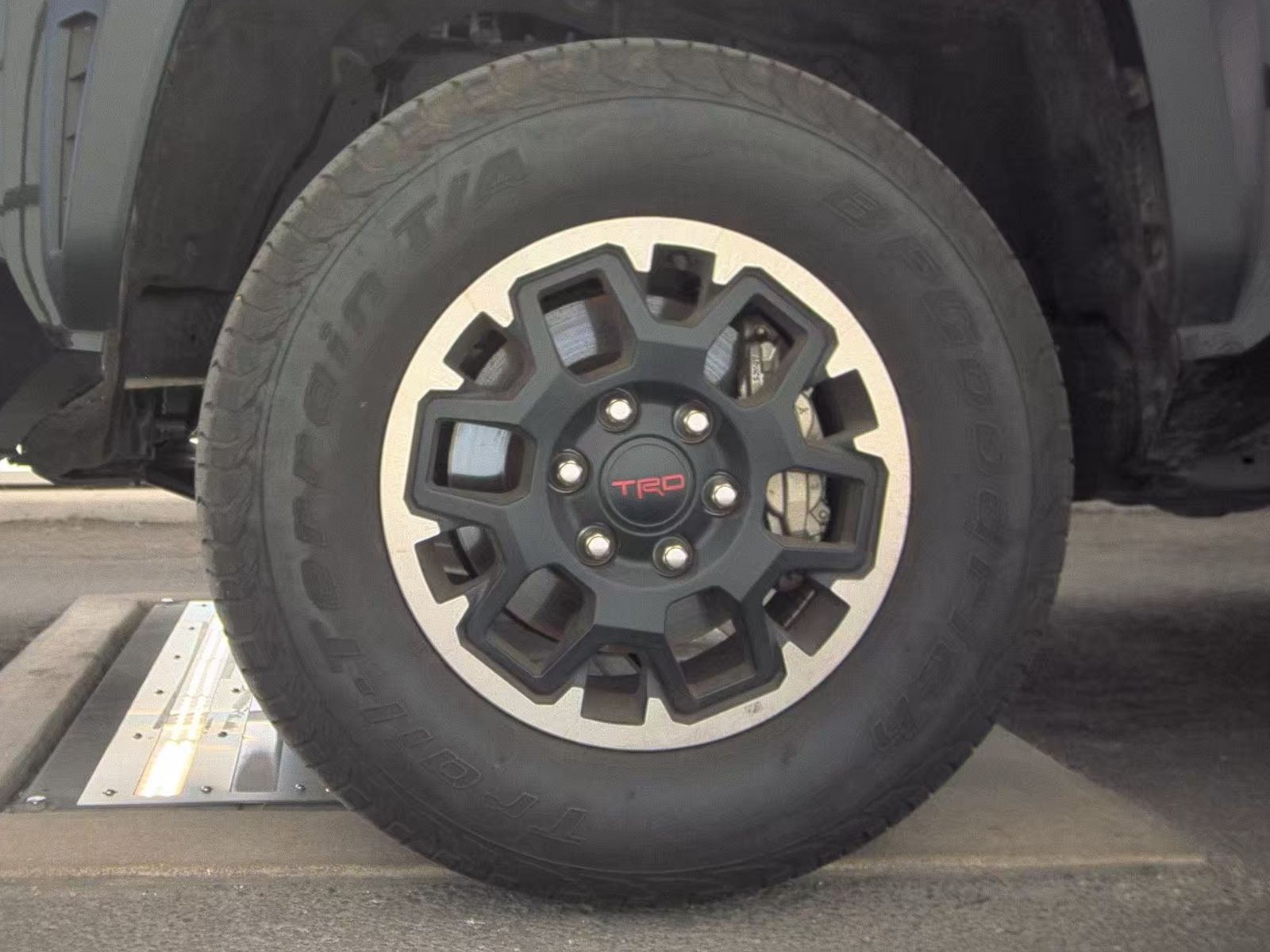 2025 Toyota Tacoma TRD Off-Road AWD