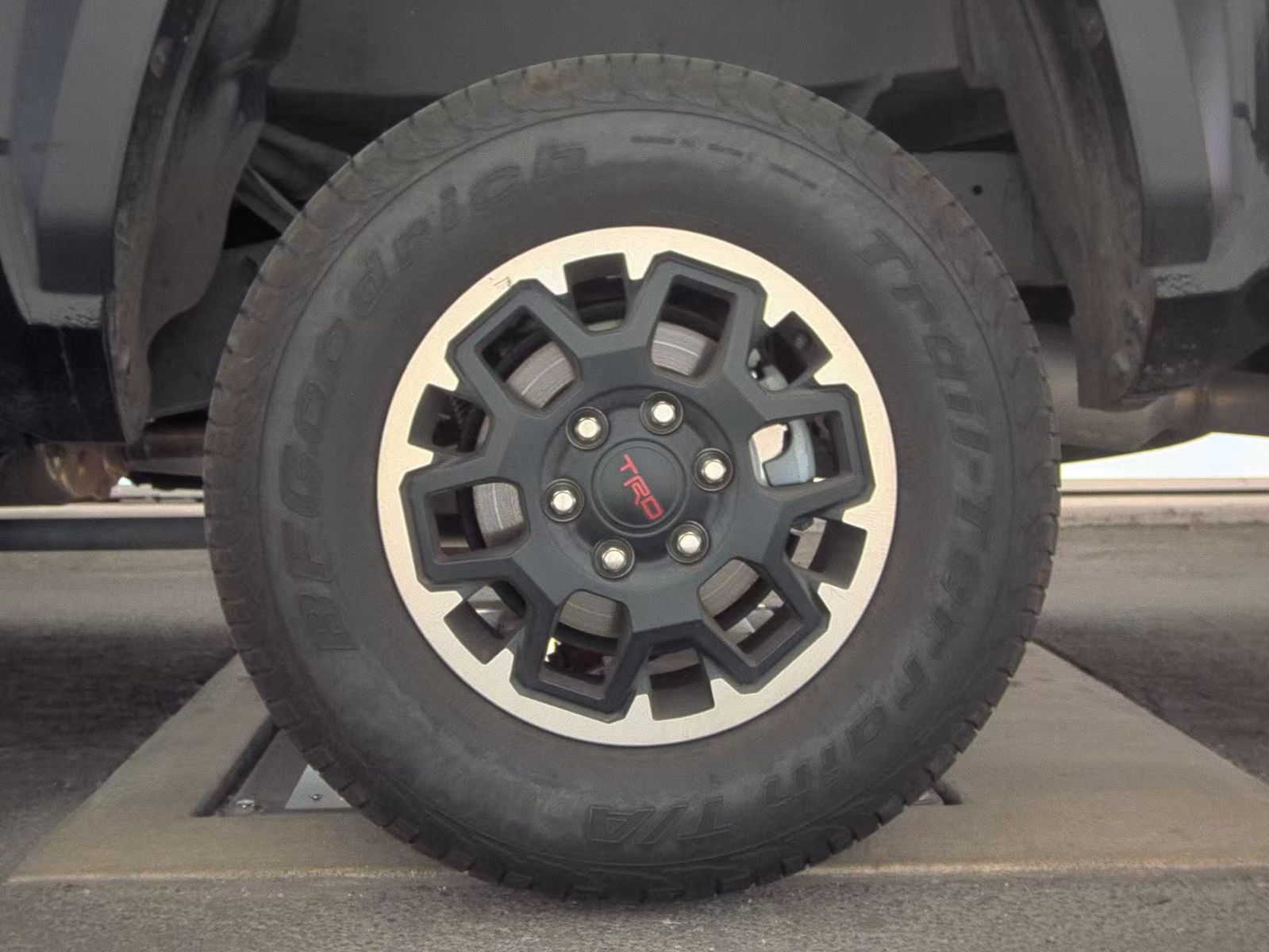 2025 Toyota Tacoma TRD Off-Road AWD