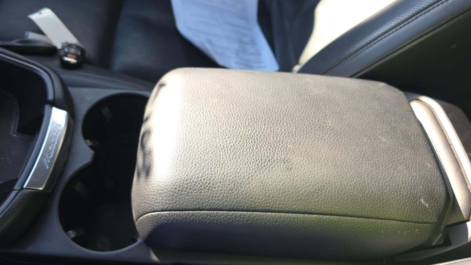 2022 Porsche Macan Base AWD