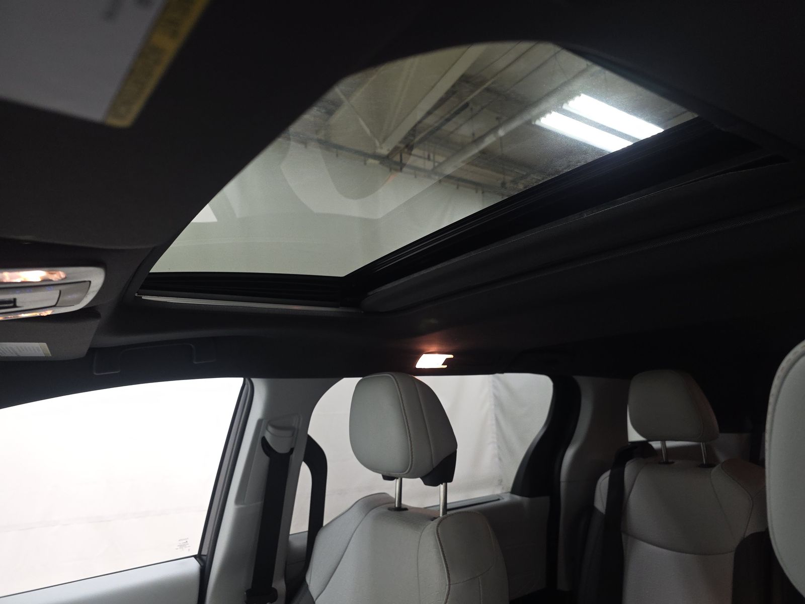 2022 Toyota Sienna XSE FWD