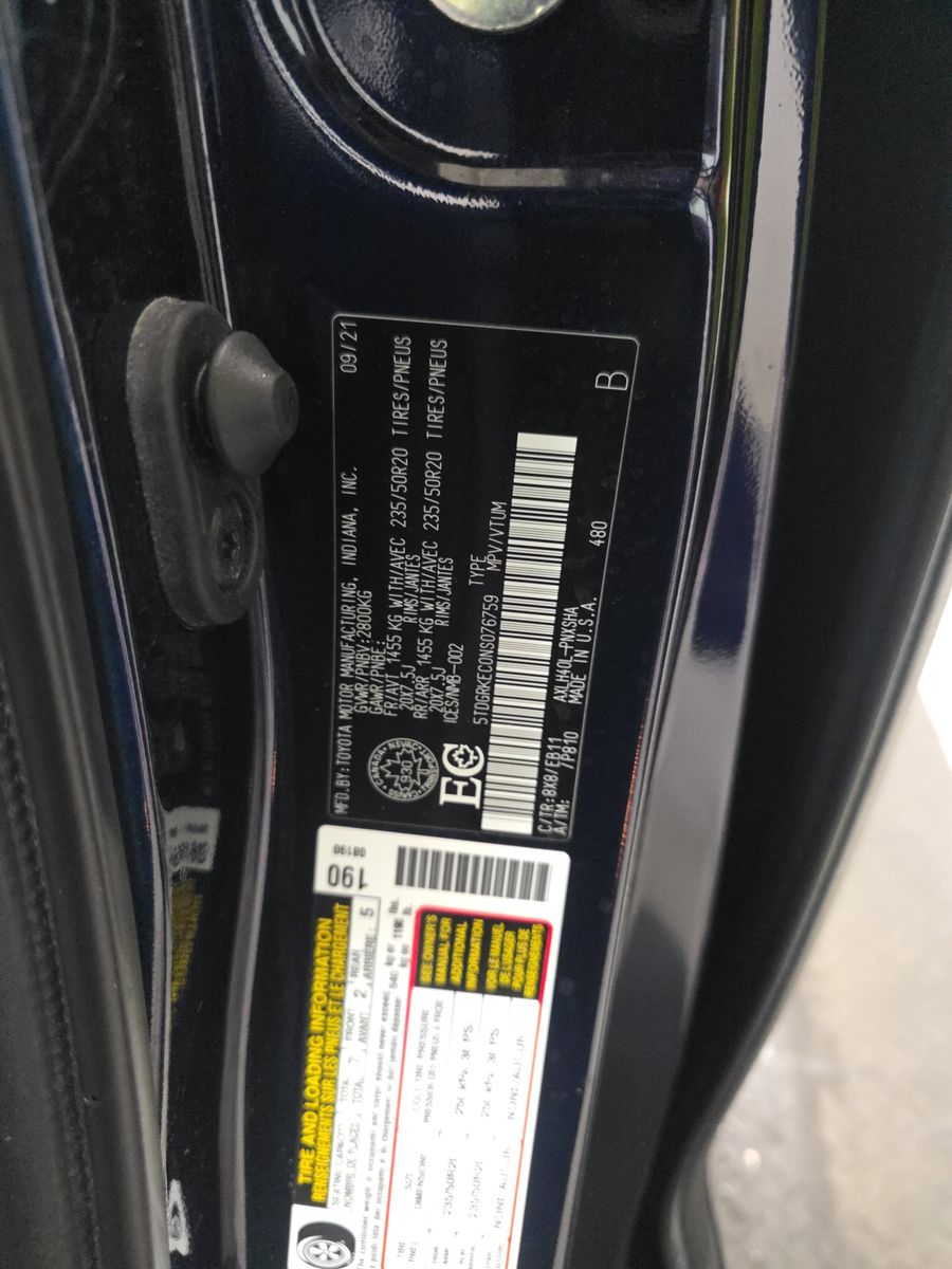 2022 Toyota Sienna XSE FWD