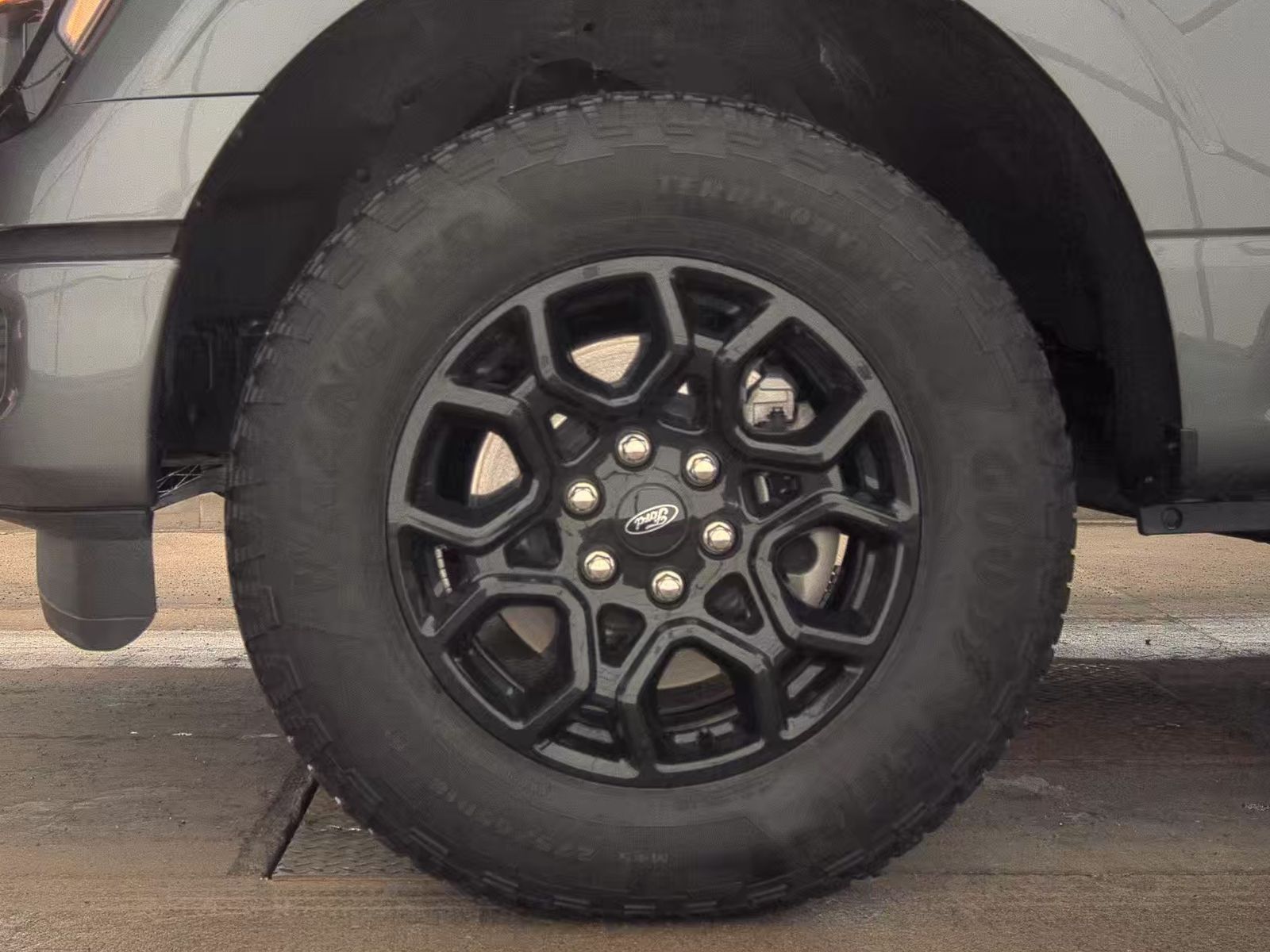 2025 Ford F-150 XLT AWD