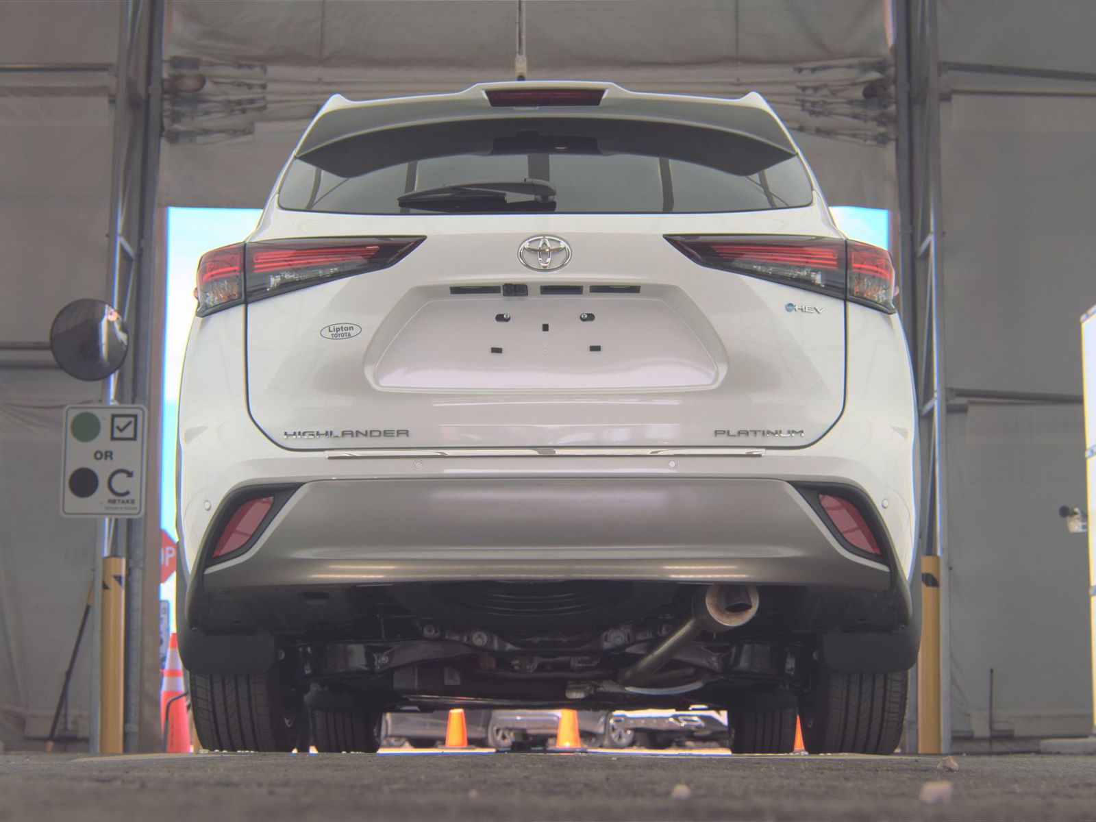 2025 Toyota Highlander Hybrid Platinum AWD