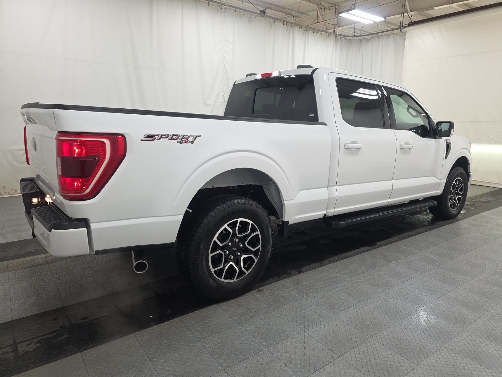 2023 Ford F-150 XLT AWD