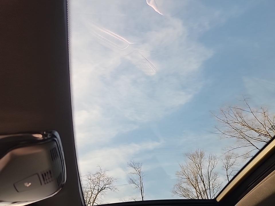 2022 BMW 5 Series M550i xDrive AWD