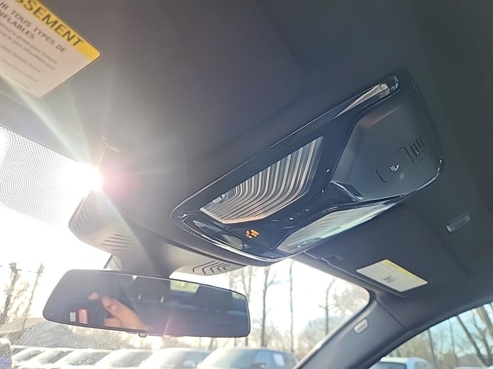 2022 BMW 5 Series M550i xDrive AWD