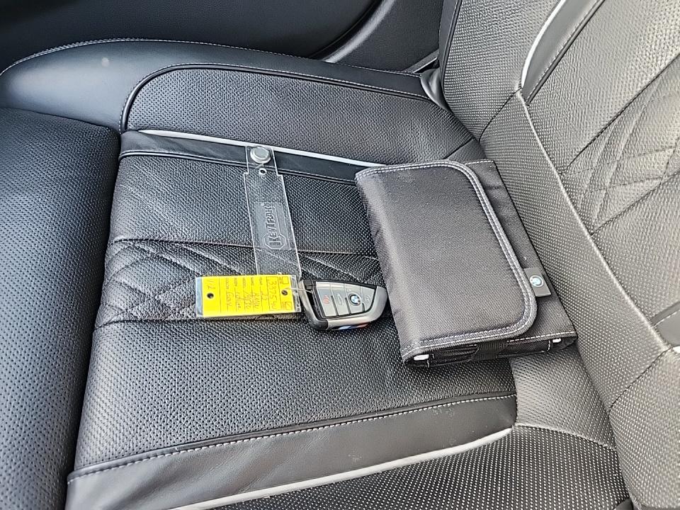 2022 BMW 5 Series M550i xDrive AWD