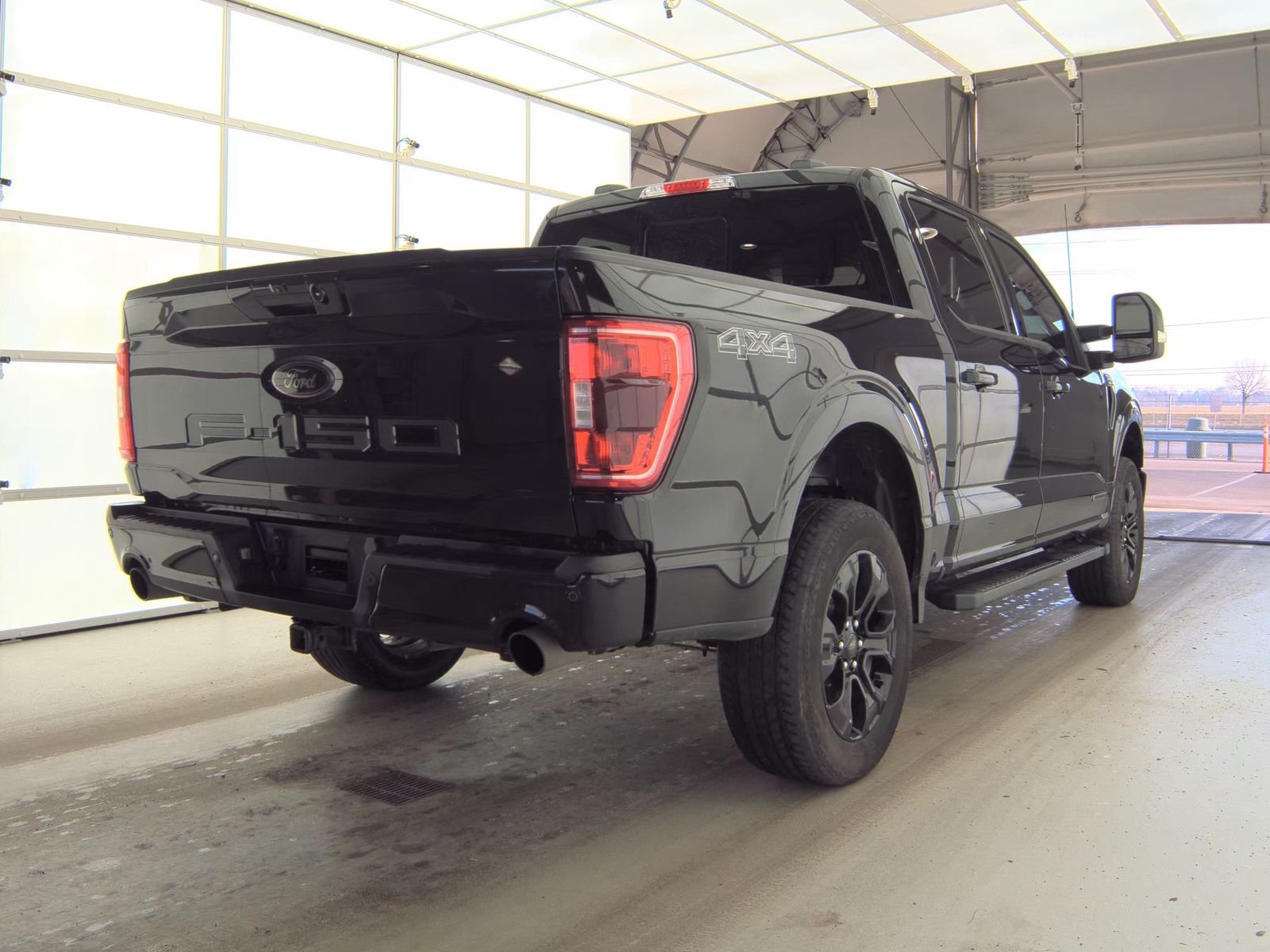 2023 Ford F-150 Hybrid XLT AWD