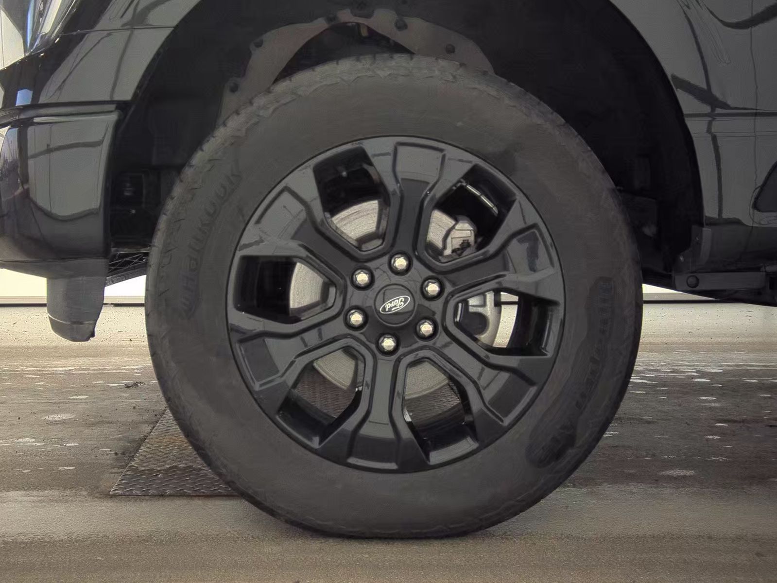 2023 Ford F-150 Hybrid XLT AWD