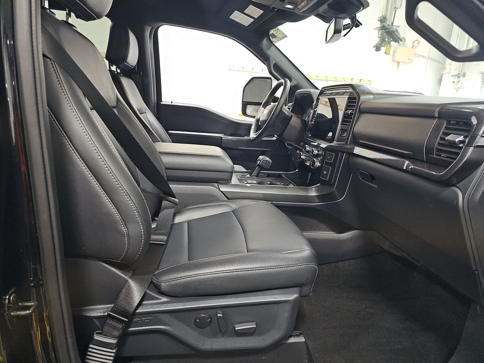 2023 Ford F-150 Hybrid XLT AWD