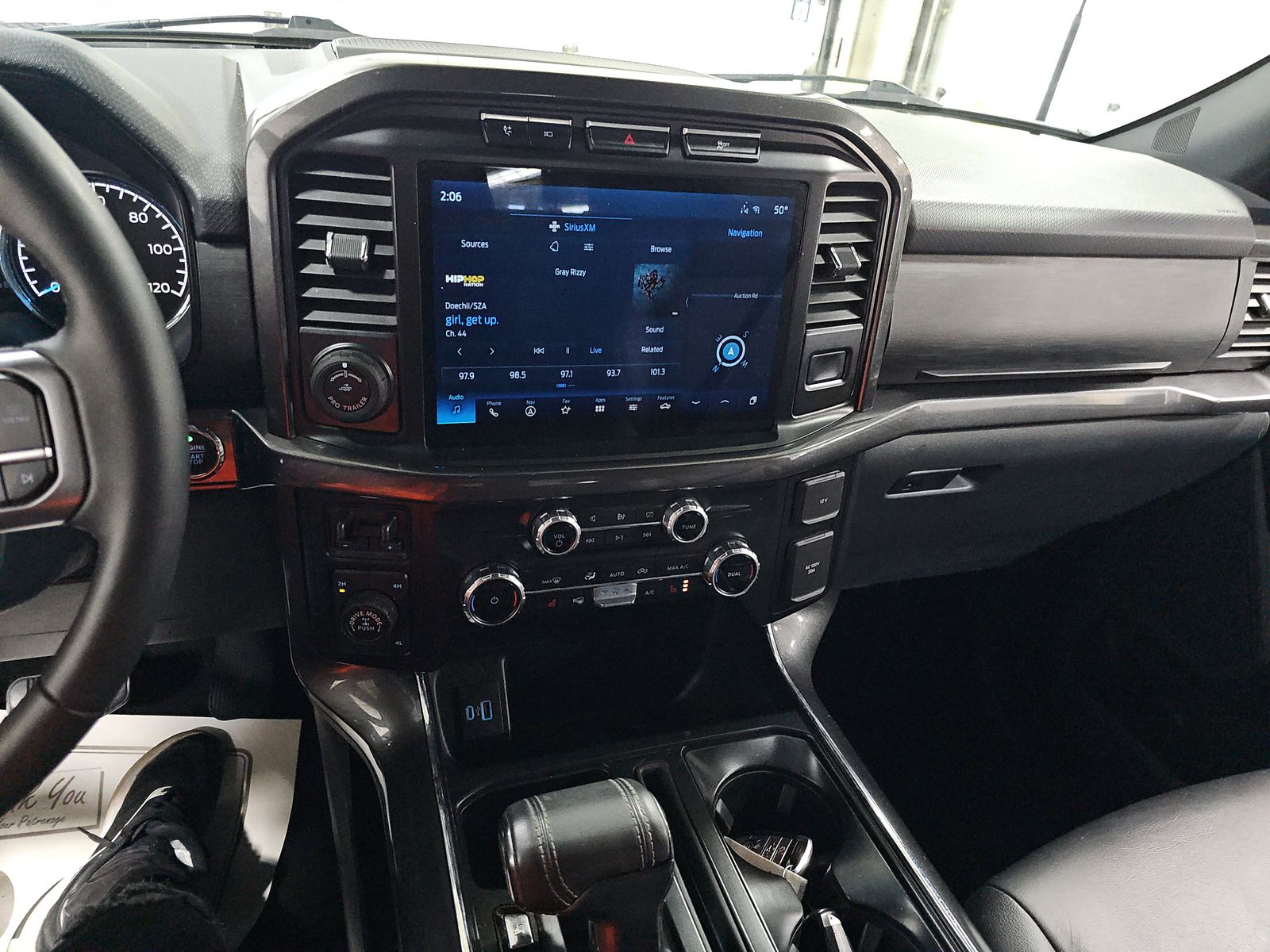 2023 Ford F-150 Hybrid XLT AWD