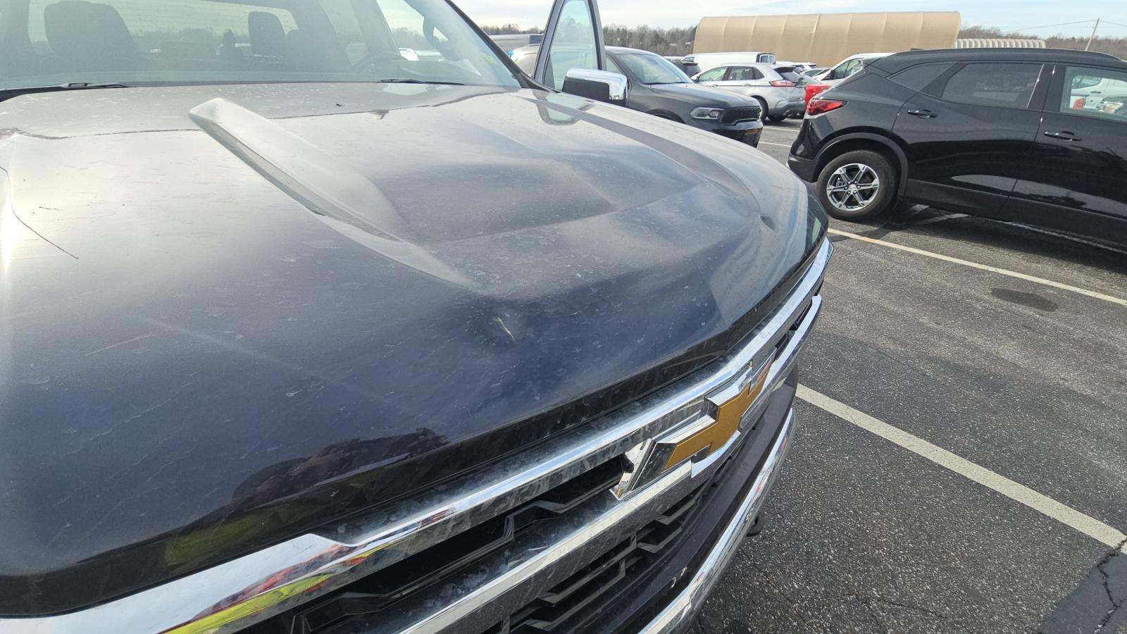 2022 Chevrolet Silverado 1500 LT AWD