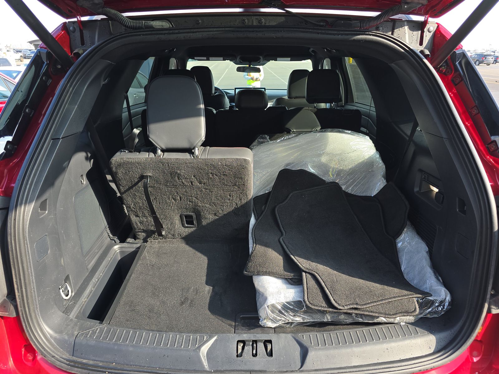 2025 Ford Explorer ST-Line AWD