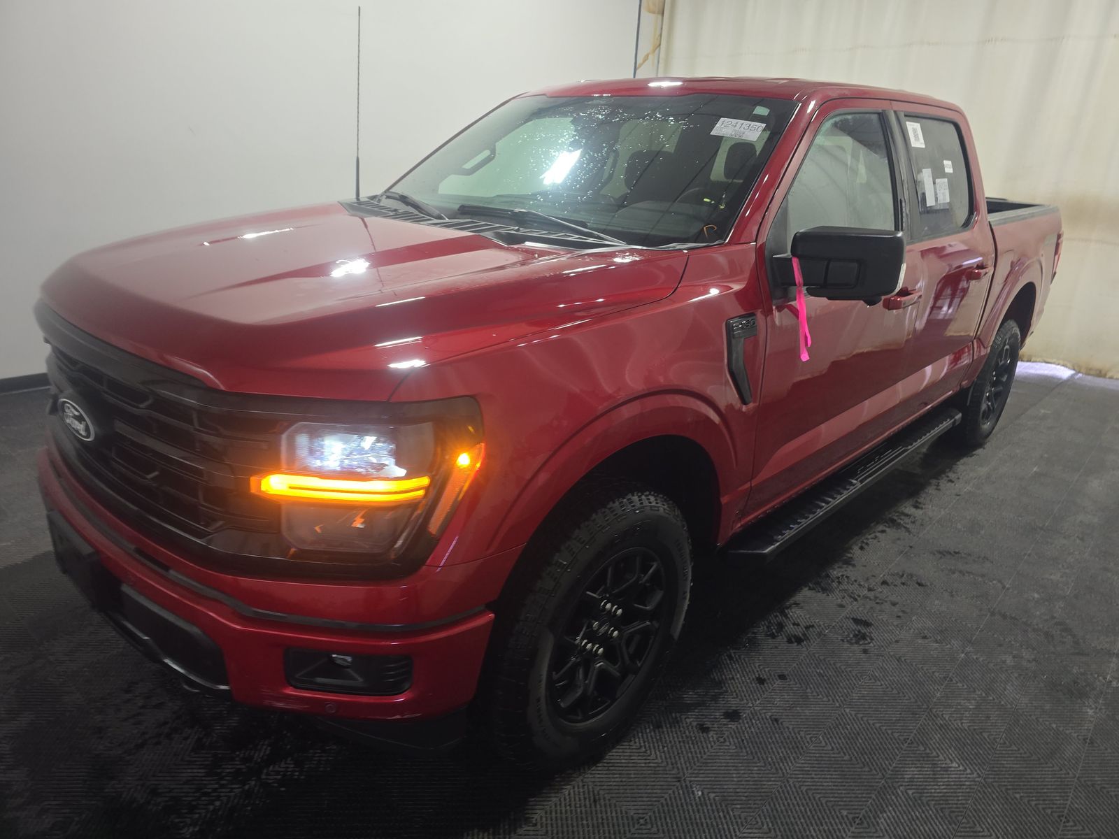 2024 Ford F-150 XLT AWD