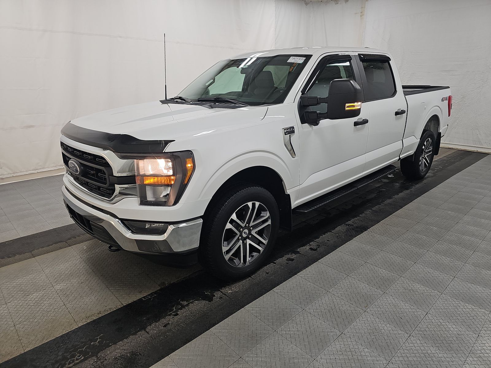 2023 Ford F-150 XLT AWD