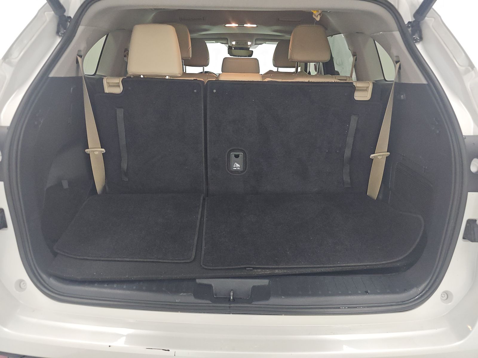 2023 Toyota Highlander XLE FWD