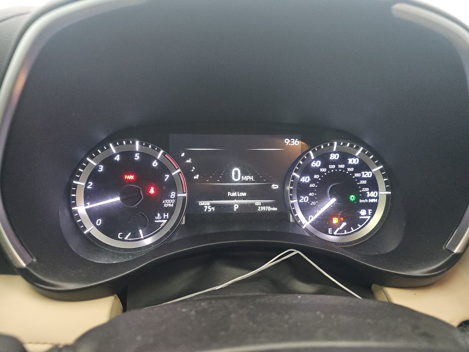 2023 Toyota Highlander XLE FWD