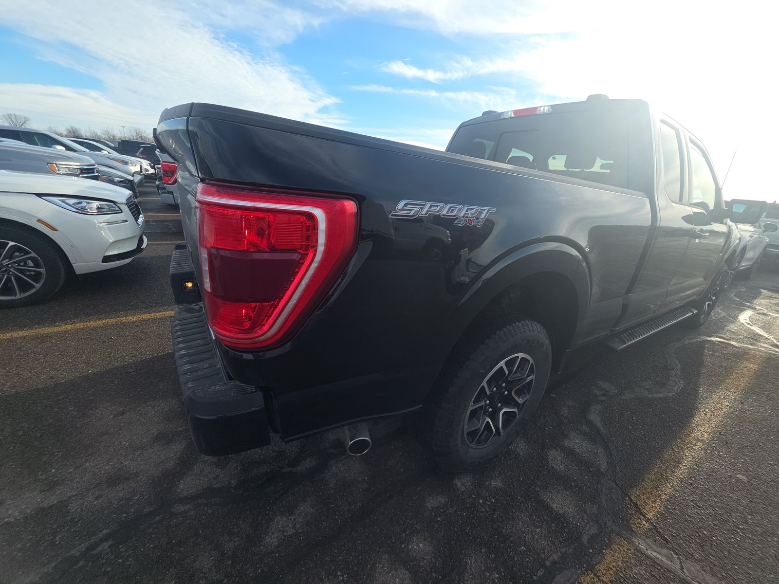 2023 Ford F-150 XLT AWD