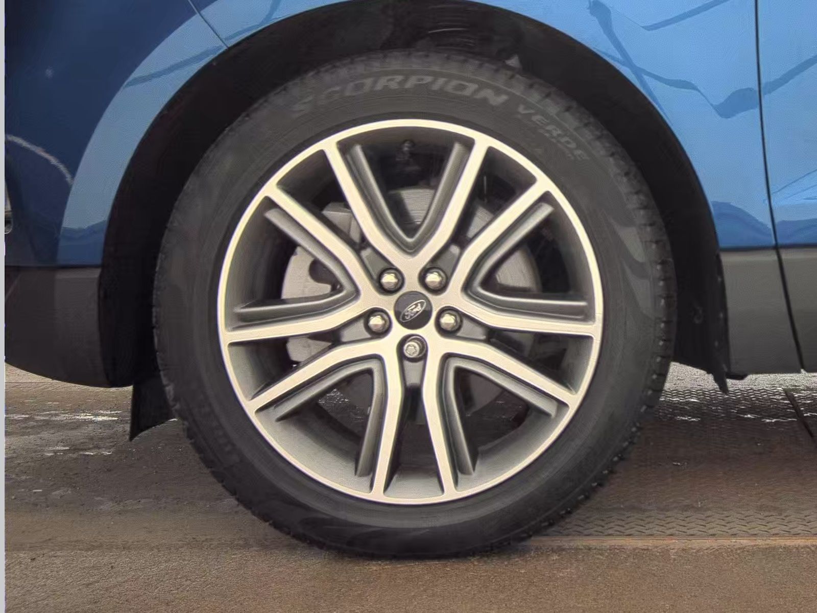 2024 Ford Edge Titanium AWD