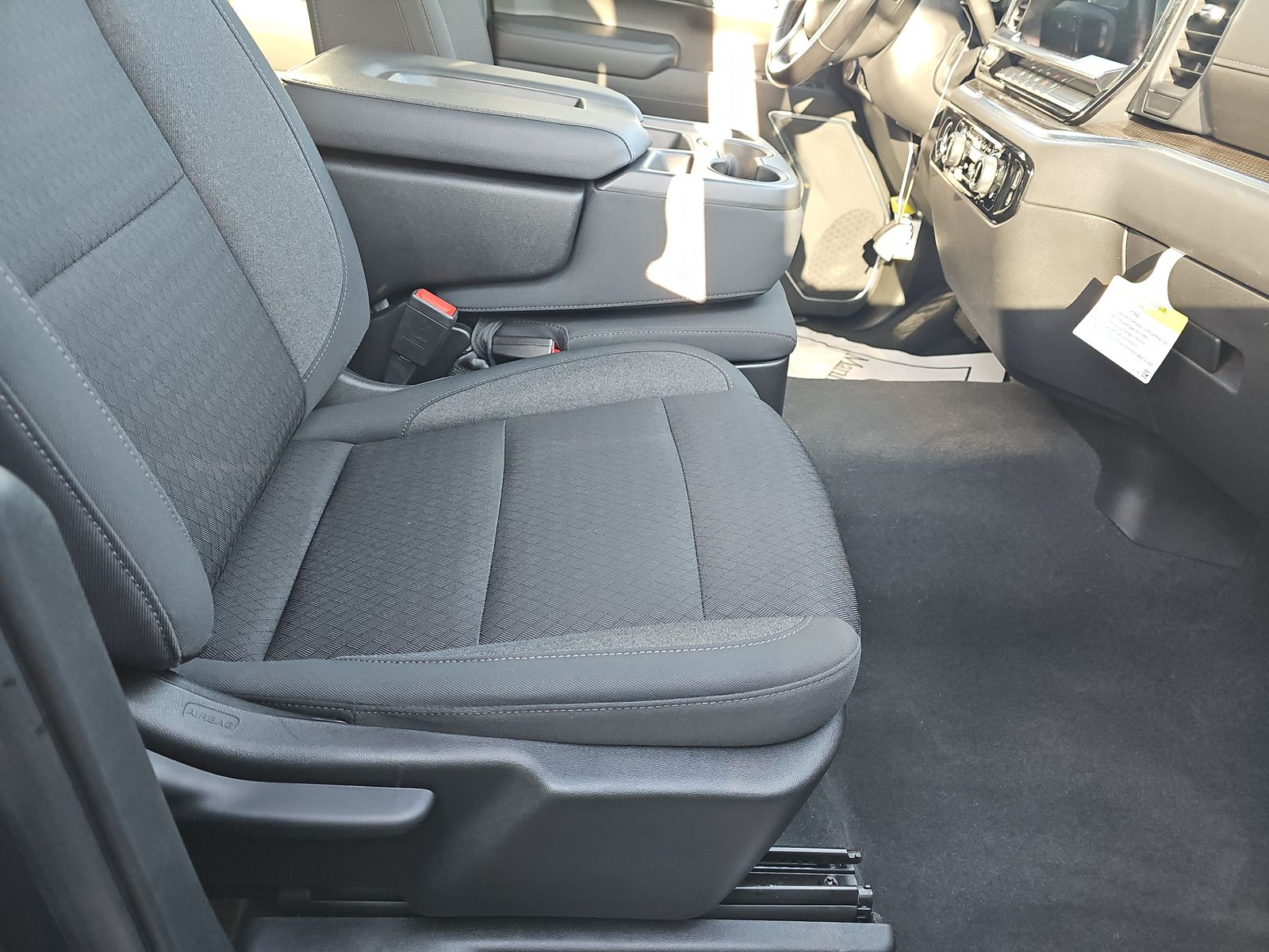 2022 Chevrolet Silverado 1500 LT AWD