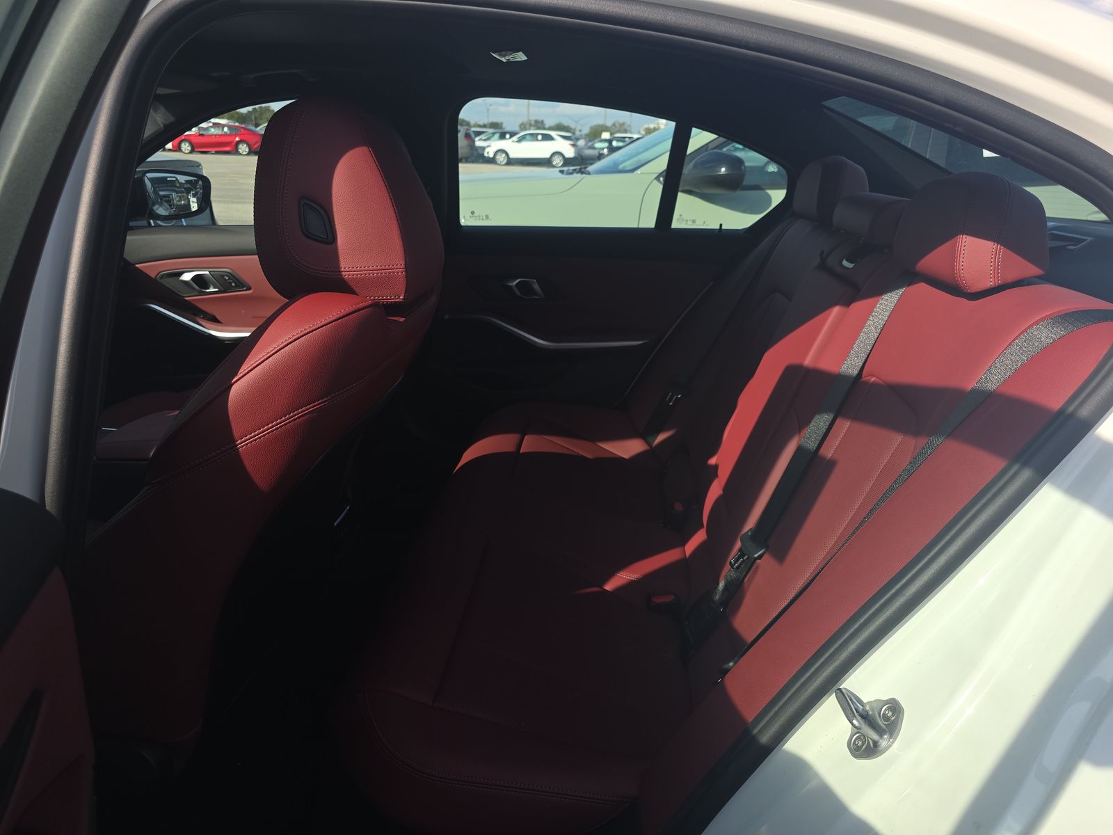 2025 BMW 3 Series 330i RWD