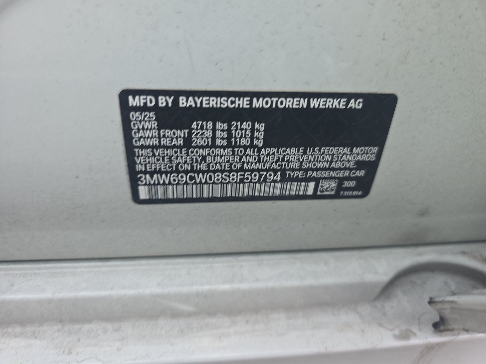 2025 BMW 3 Series 330i RWD