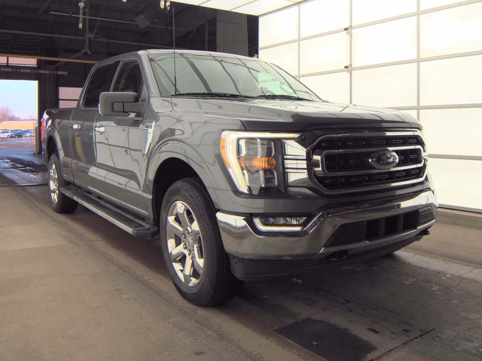2023 Ford F-150 XLT AWD