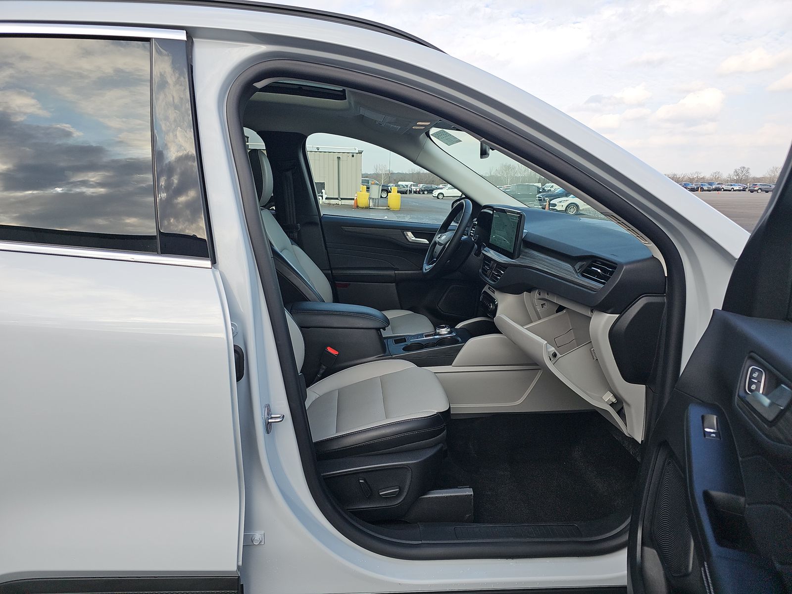 2025 Ford Escape Hybrid Platinum AWD