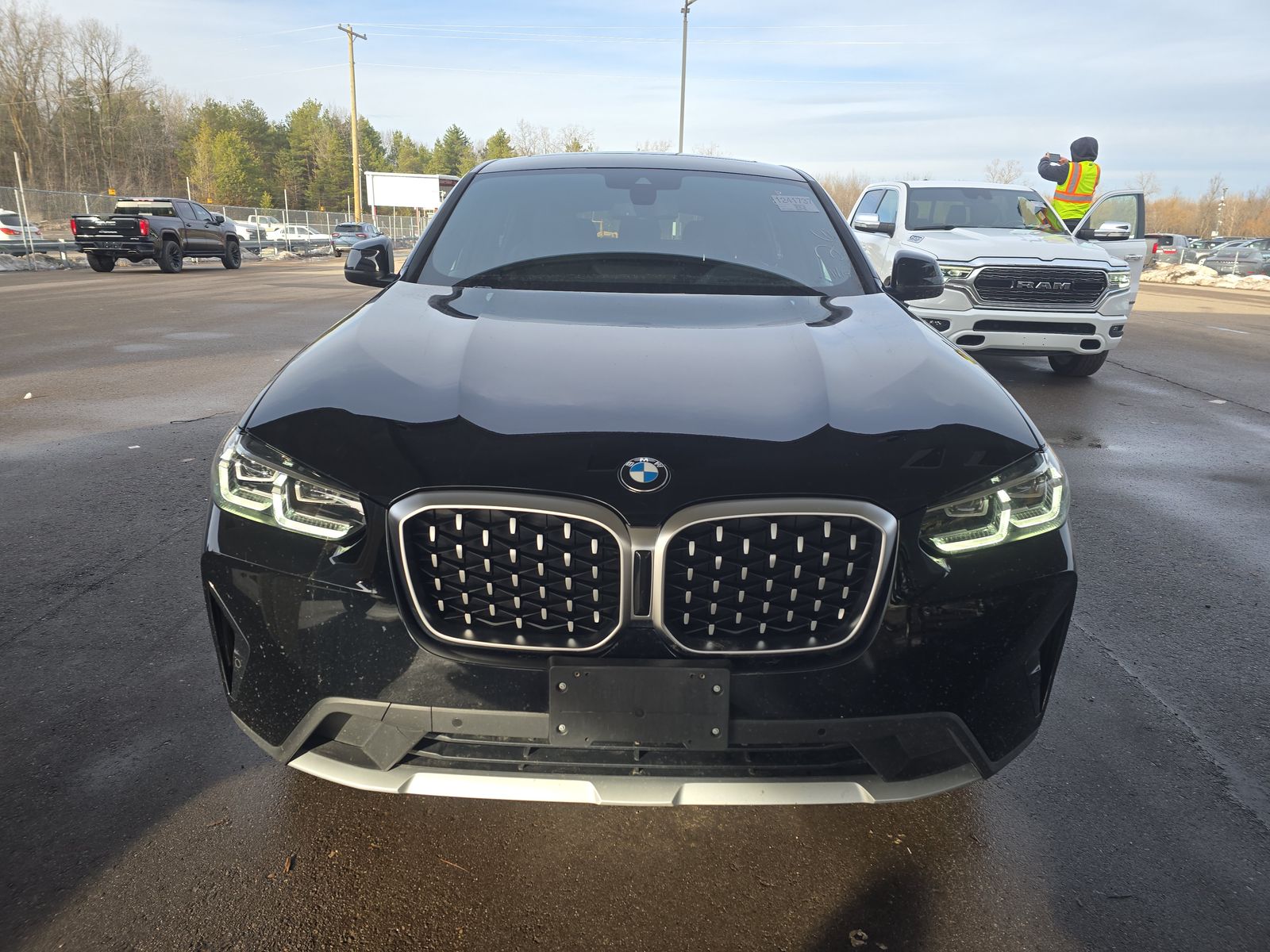 2025 BMW X4 xDrive30i AWD