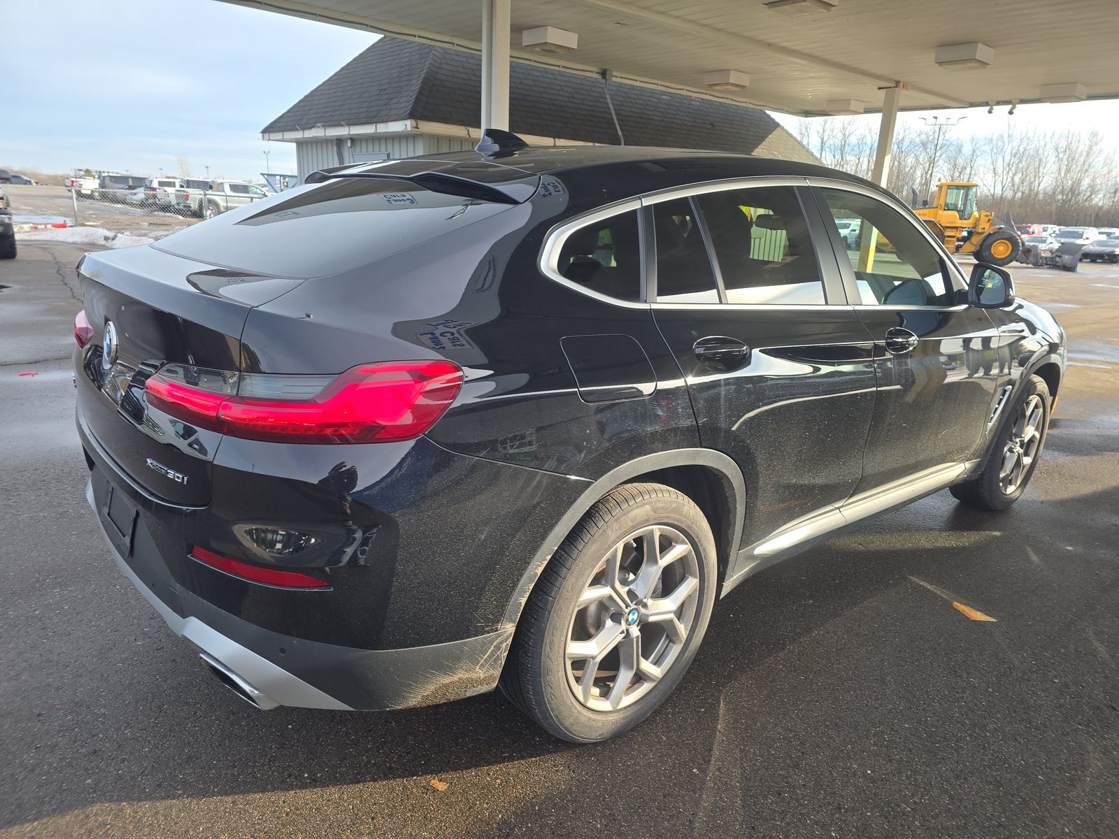 2025 BMW X4 xDrive30i AWD