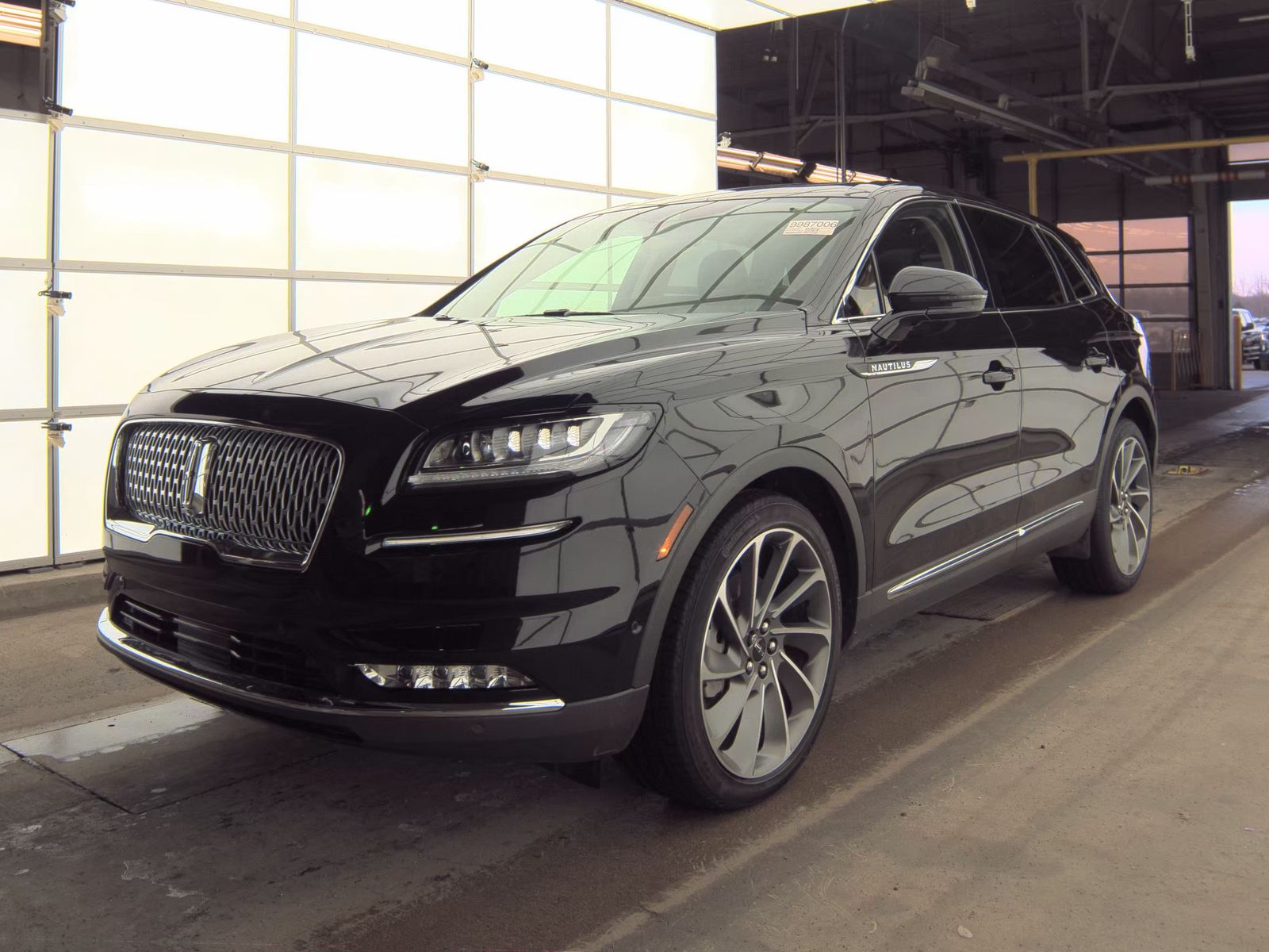 2023 Lincoln Nautilus Reserve AWD