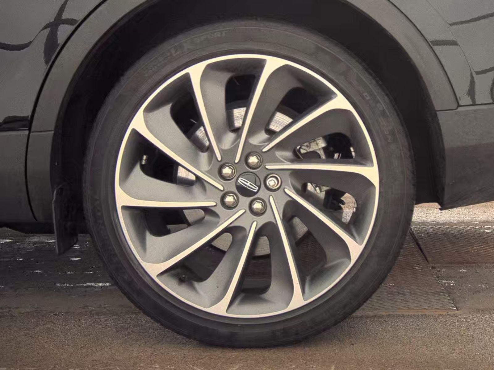 2023 Lincoln Nautilus Reserve AWD