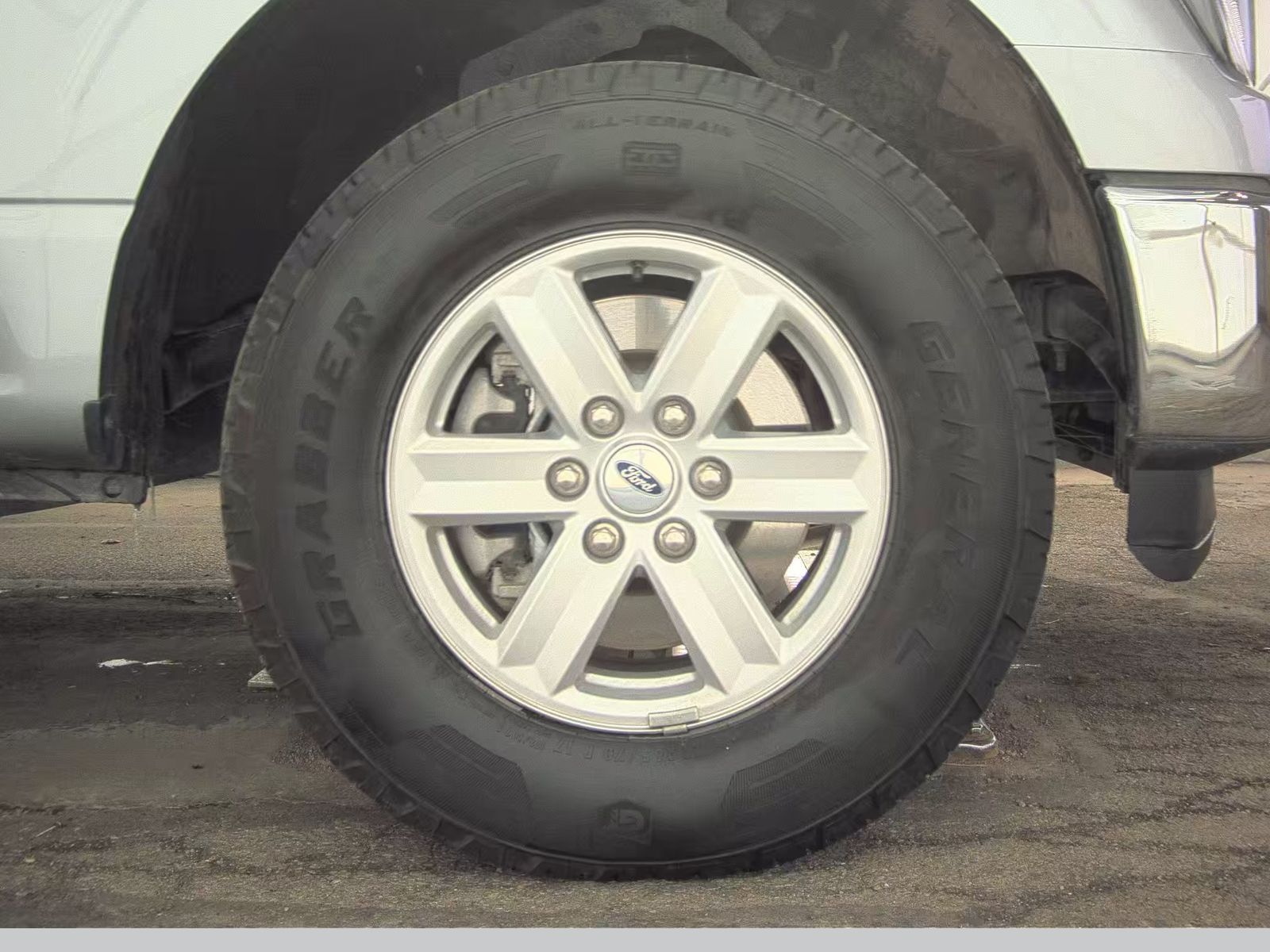 2023 Ford F-150 XLT AWD