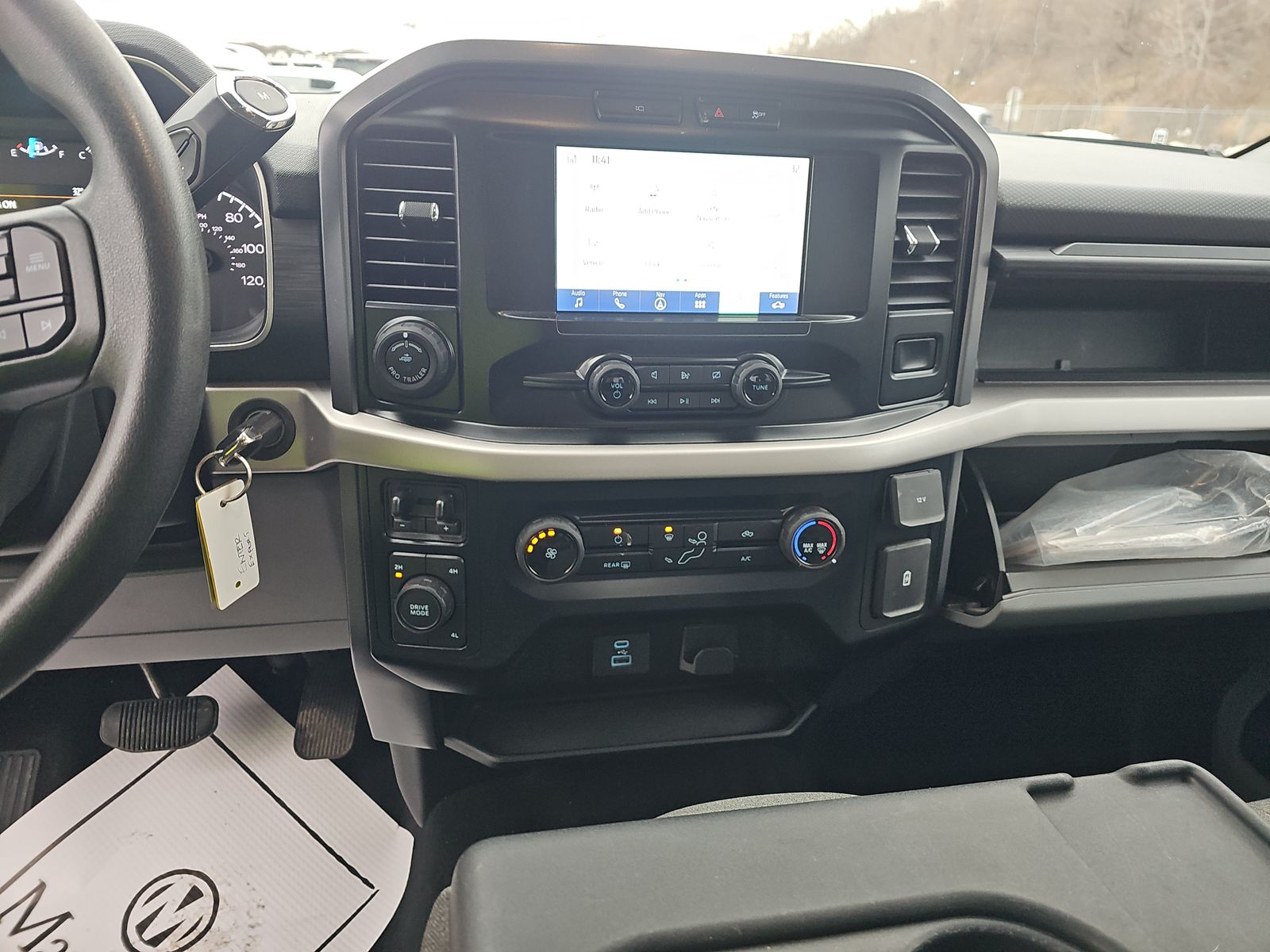 2023 Ford F-150 XLT AWD