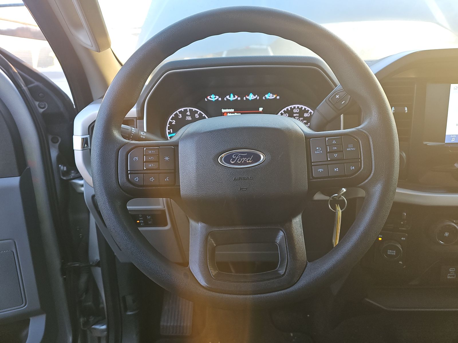 2023 Ford F-150 XLT AWD