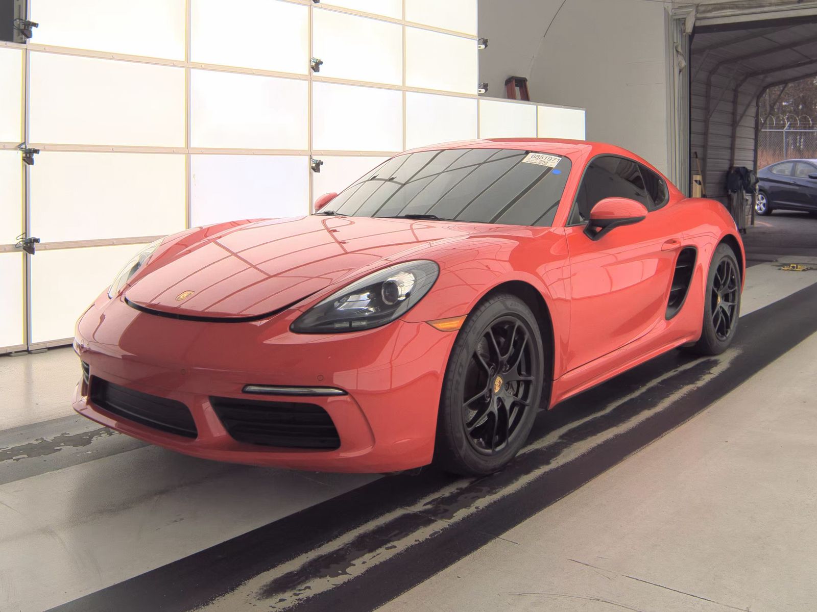 2018 Porsche 718 Cayman Base RWD