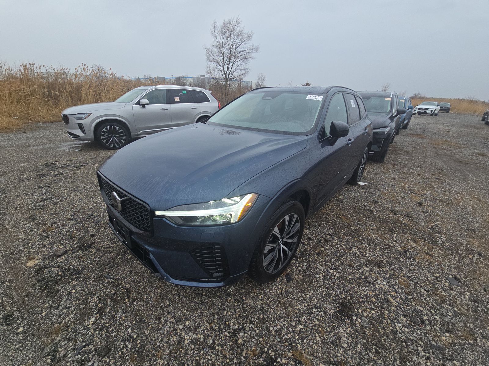 2025 Volvo XC60 B5 Plus AWD